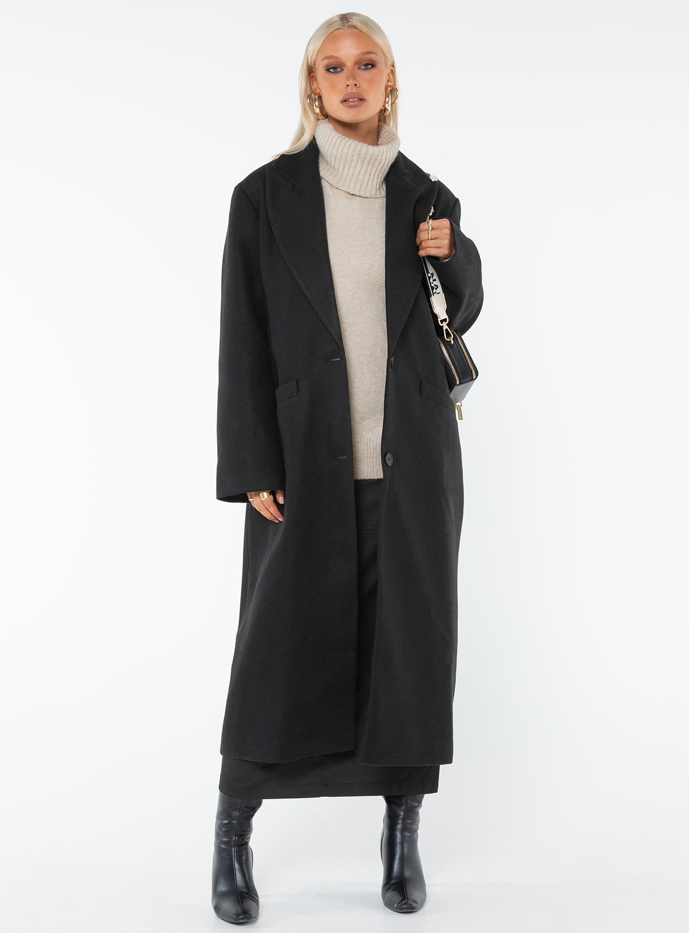 Alternative view of Olsen Coat Black
