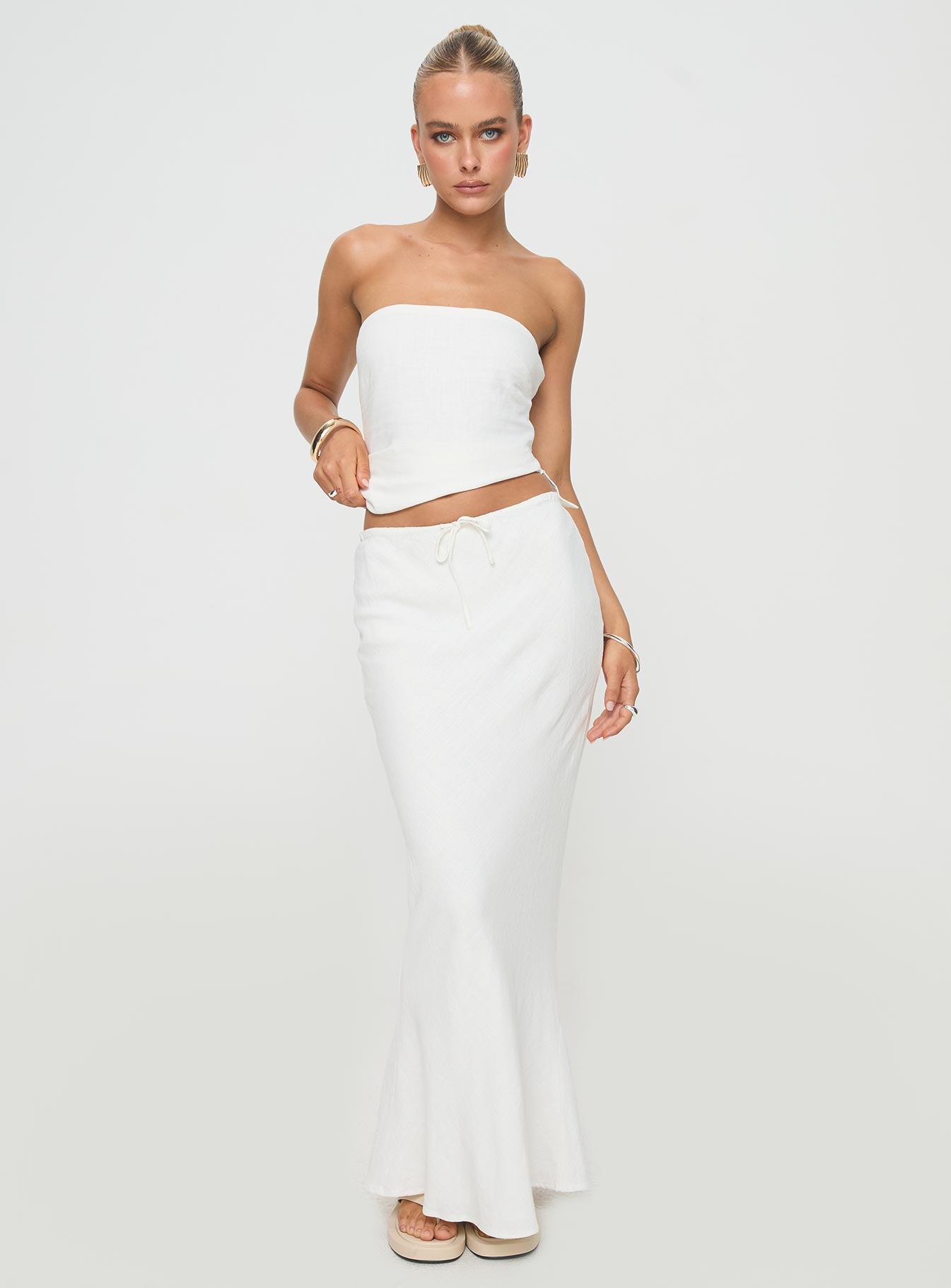 Alternative view of Mercer Linen Blend Maxi Skirt White