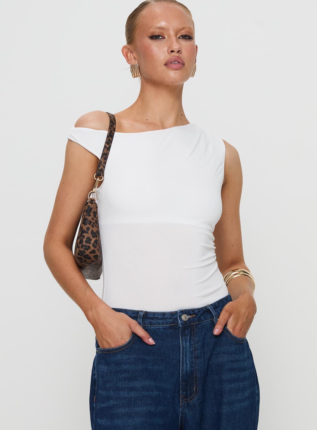 Alternative view of Miyako Bodysuit White