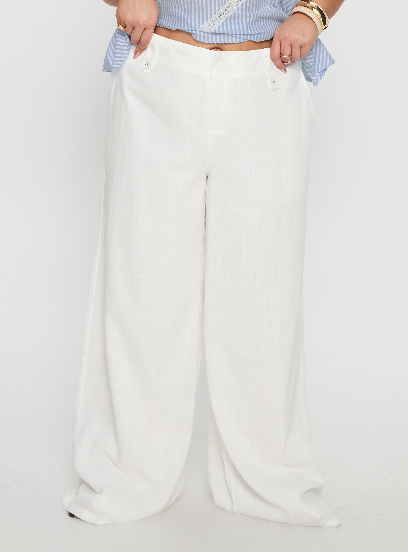 Alternative view of Pedra Wide Leg Pant White Curve