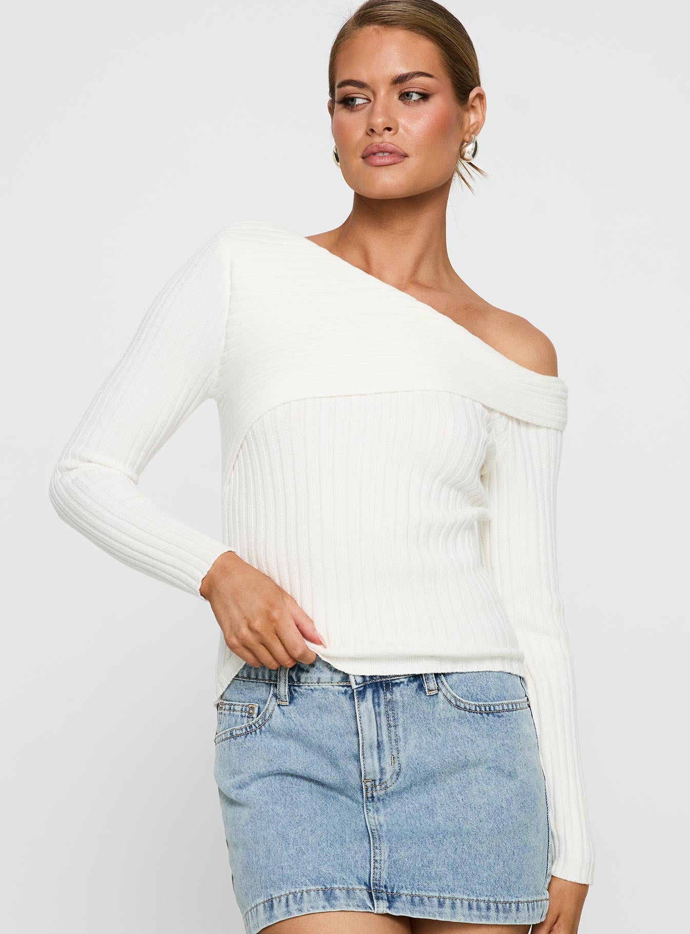 Alternative view of Jaybell Cold Shoulder Sweater White