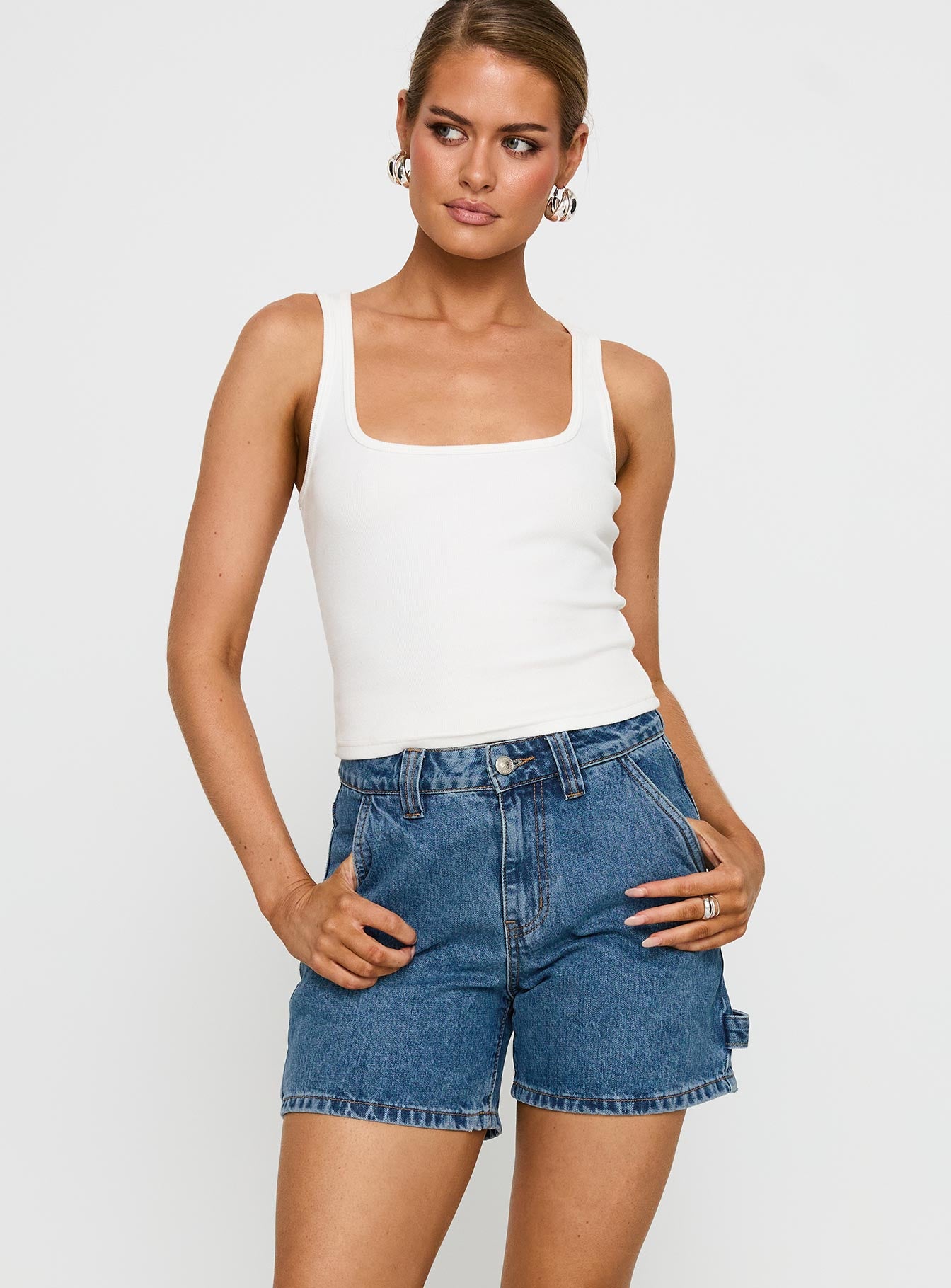 Alternative view of Lou Carpenter Denim Shorts Mid Wash