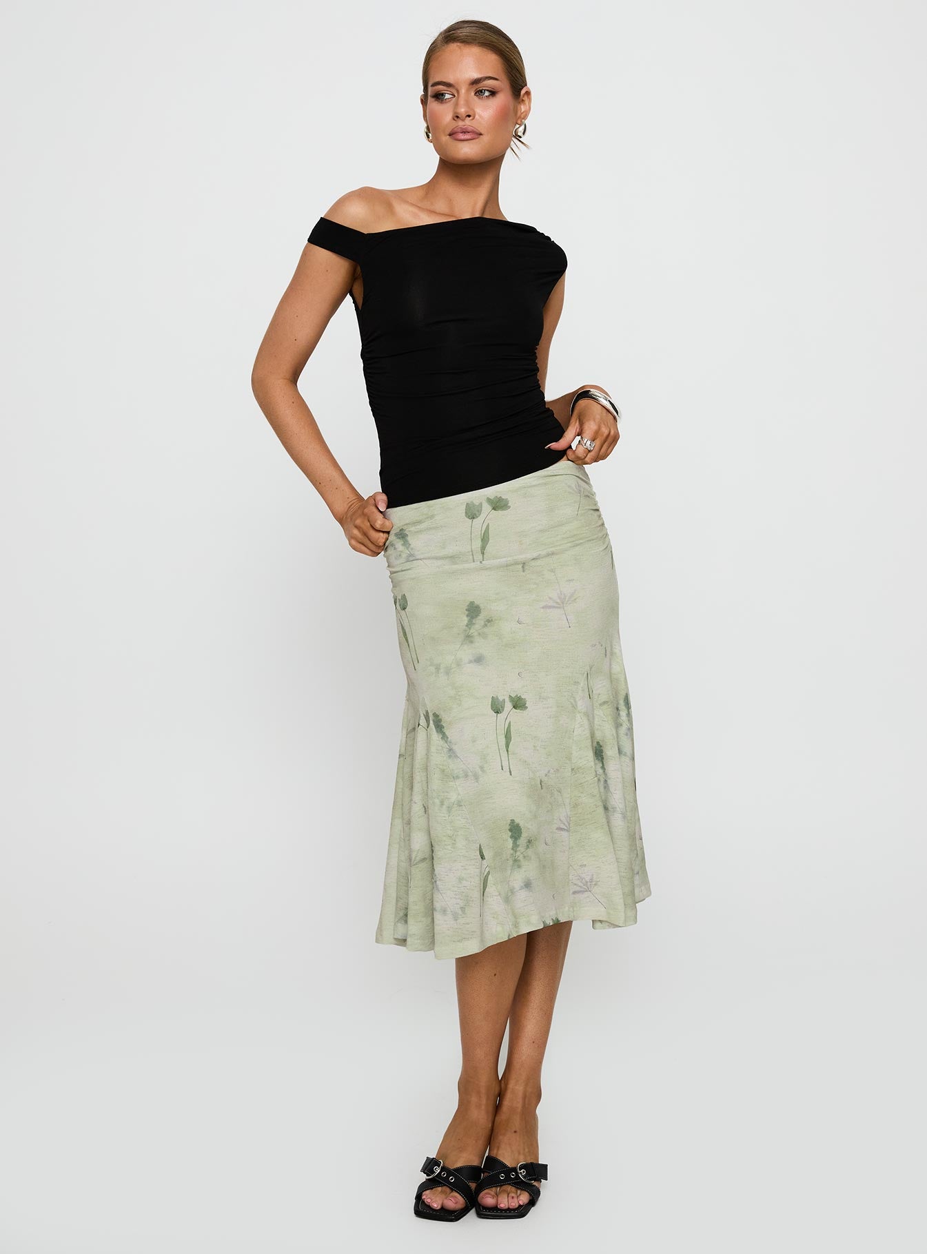 Alternative view of Lewish Low Rise Midi Skirt Green Floral