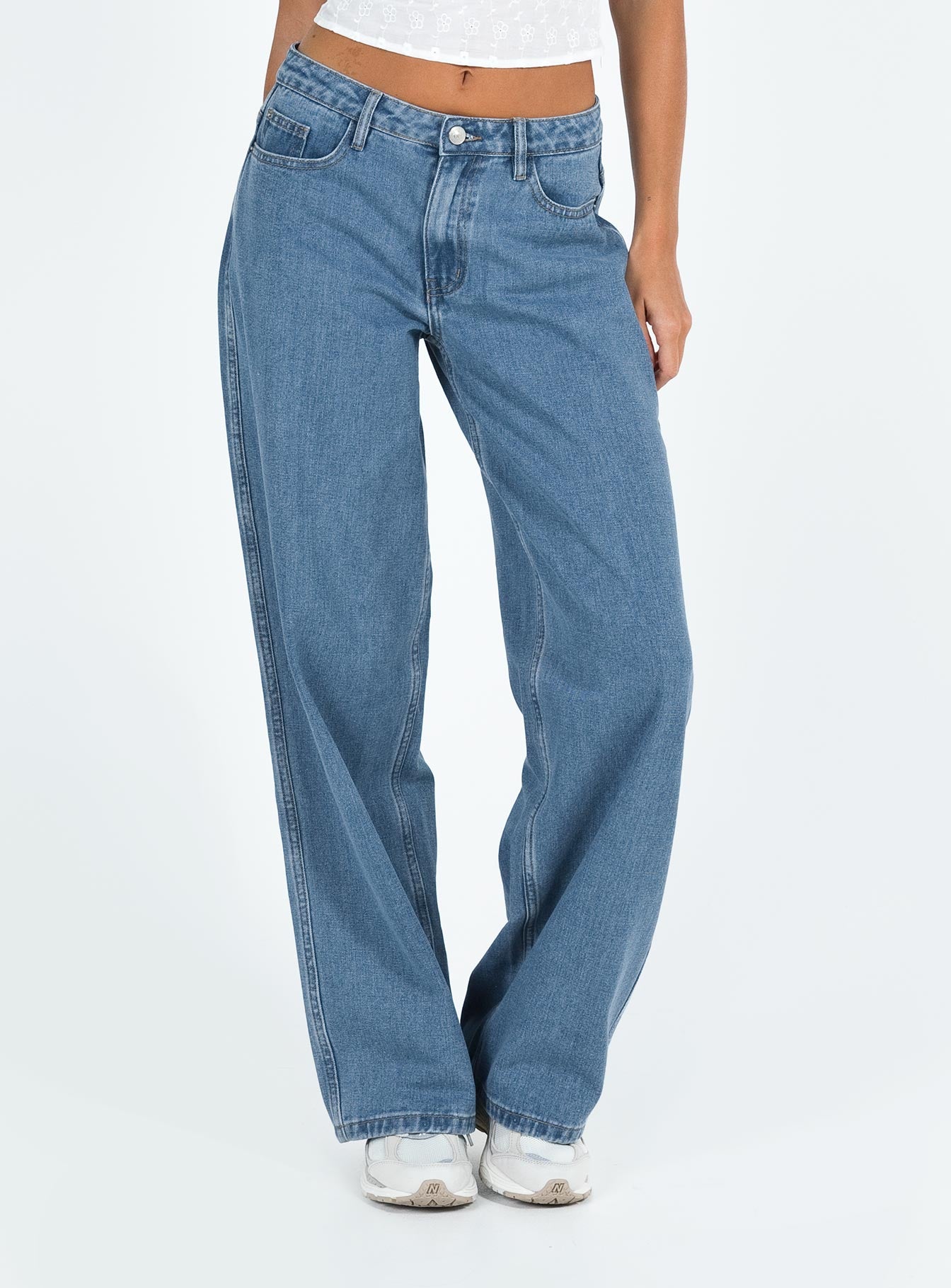 Alternative view of Maryanne Mid Rise Relaxed Jeans Mid Wash Denim
