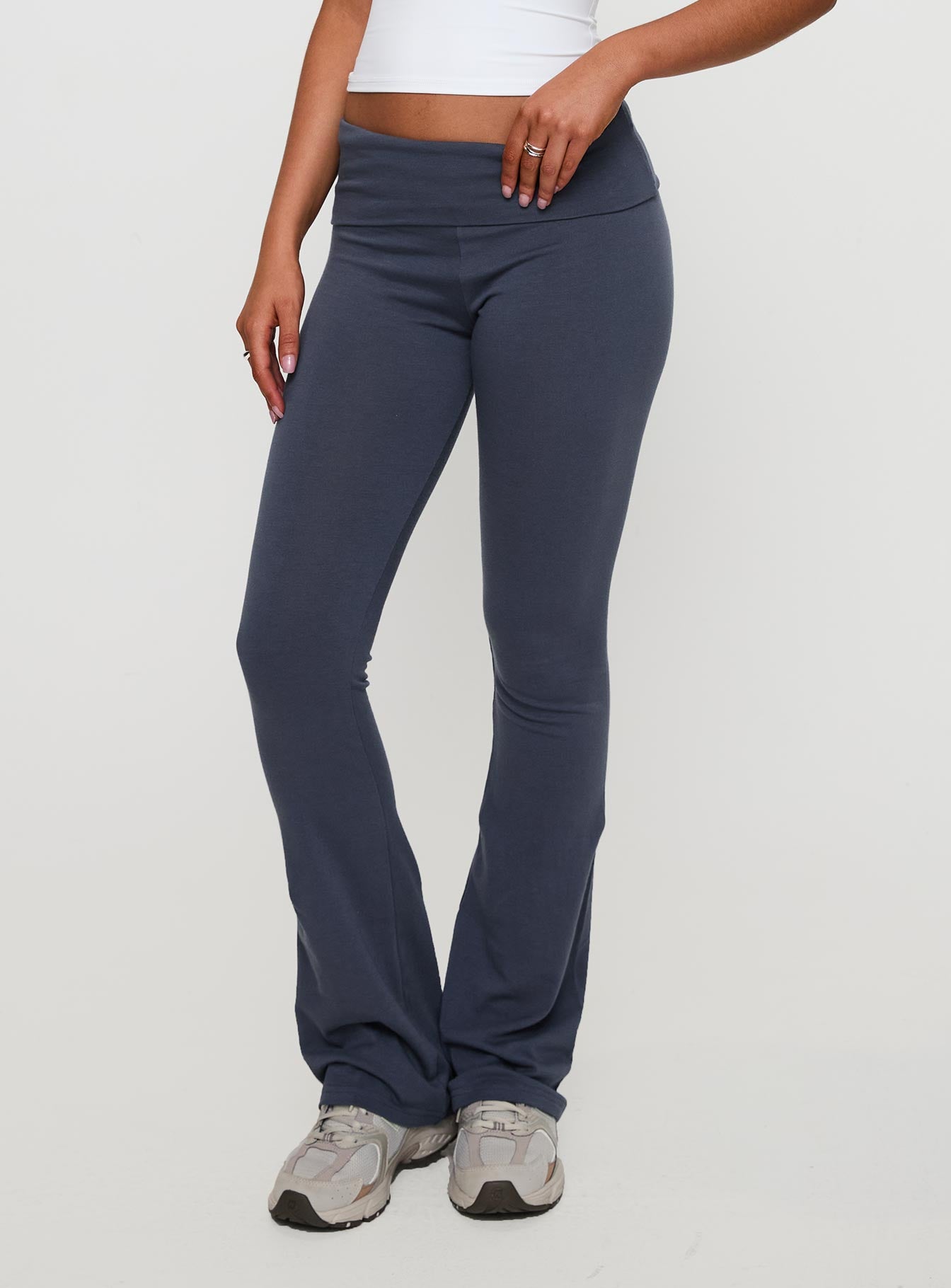 Alternative view of Movement Yoga Pant Blue