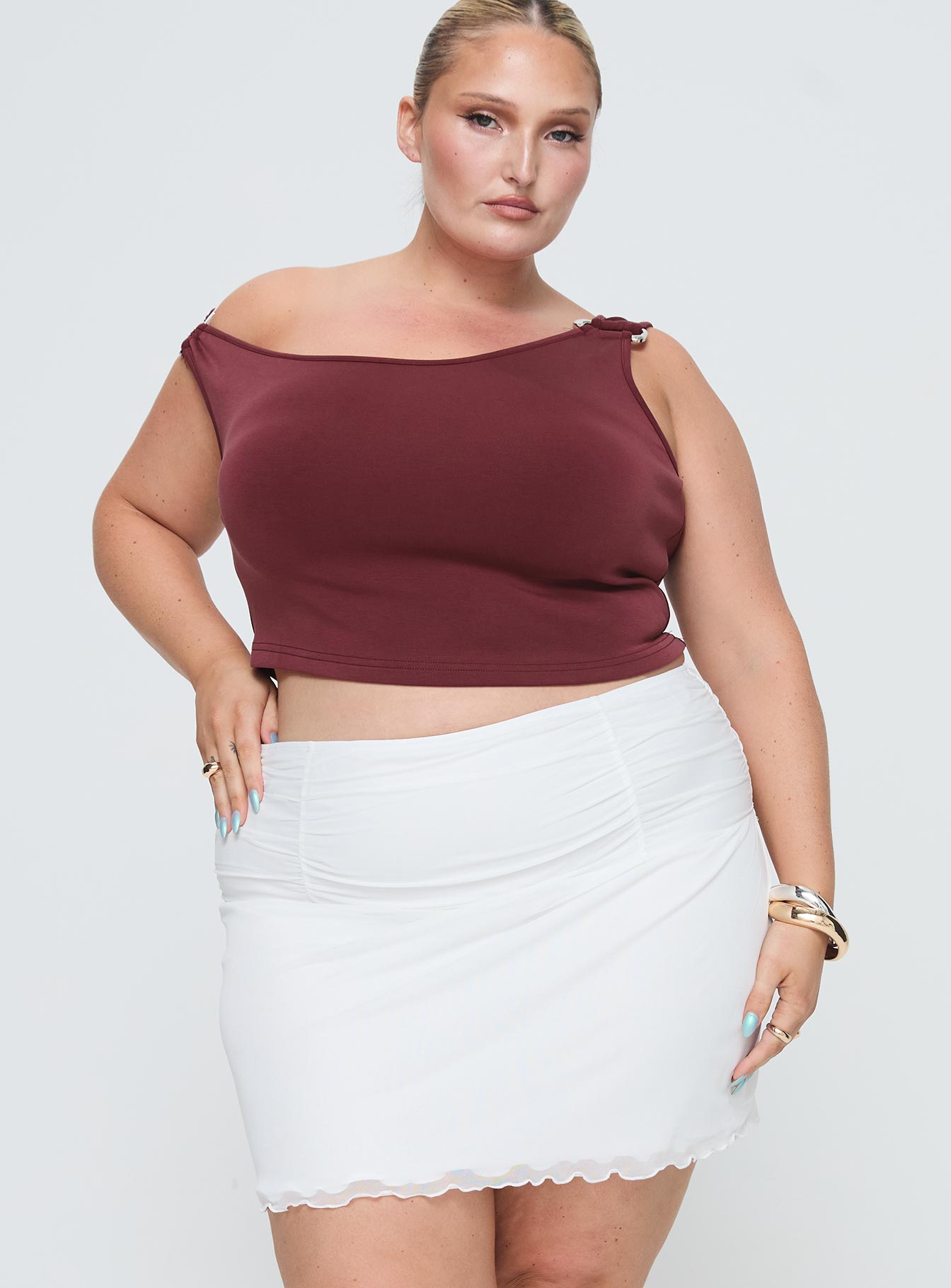 Alternative view of Meredith Ruched Mini Skirt White Curve