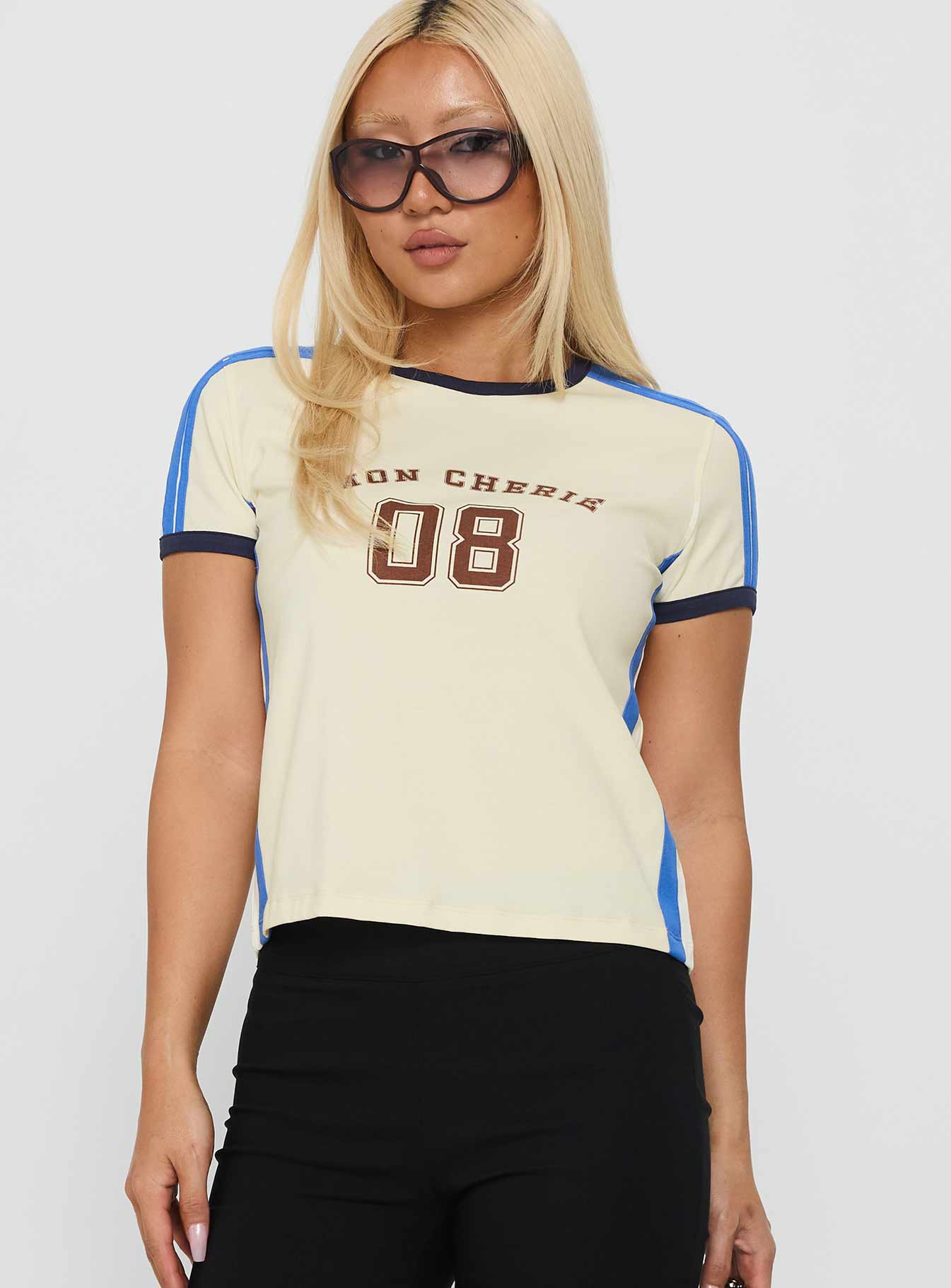 Alternative view of Mon Cherie Tee Porcelain