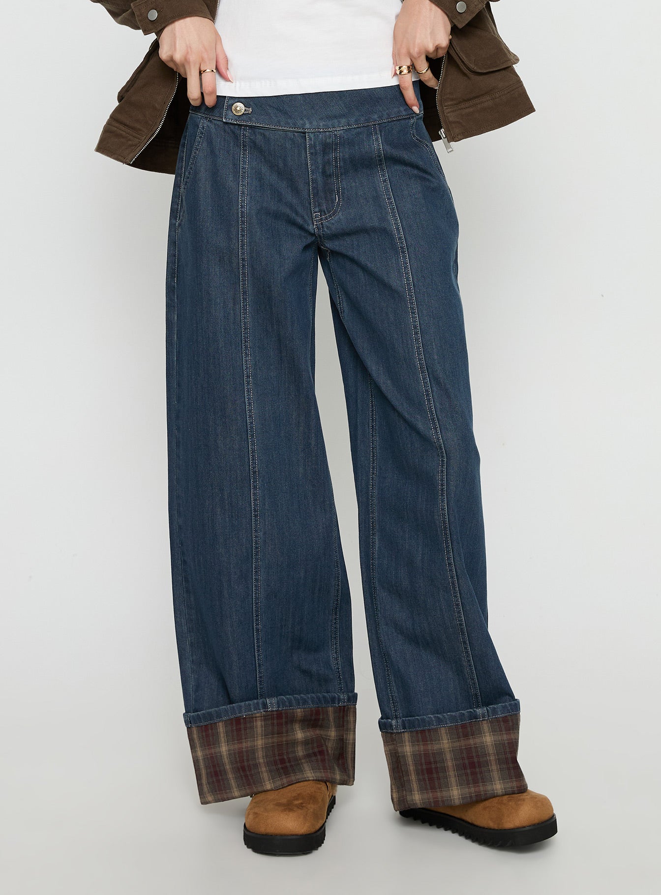 Alternative view of Nikoletta Foldover Jeans Dark Wash / Check