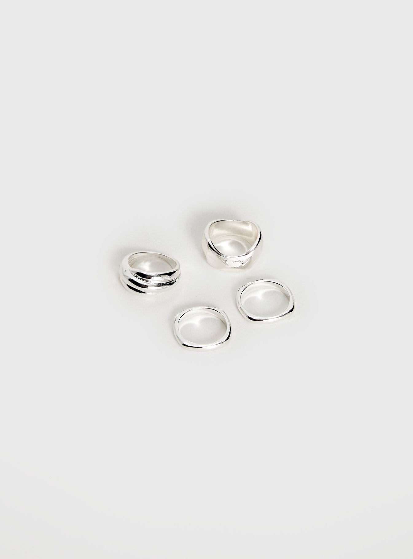 Alternative view of Crowded Room Ring Pack Silver