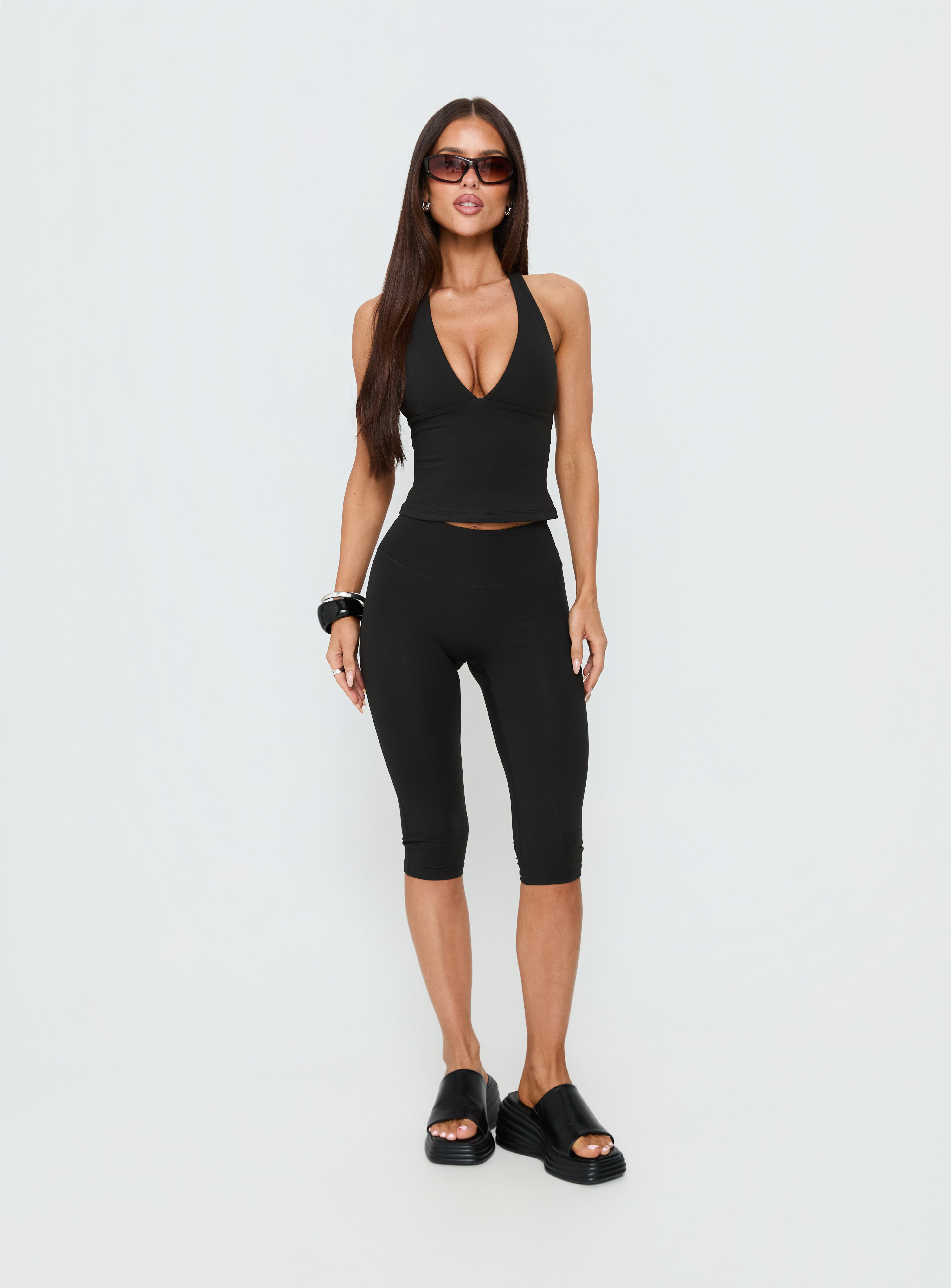 Alternative view of Power Hour Active Capri Leggings Black