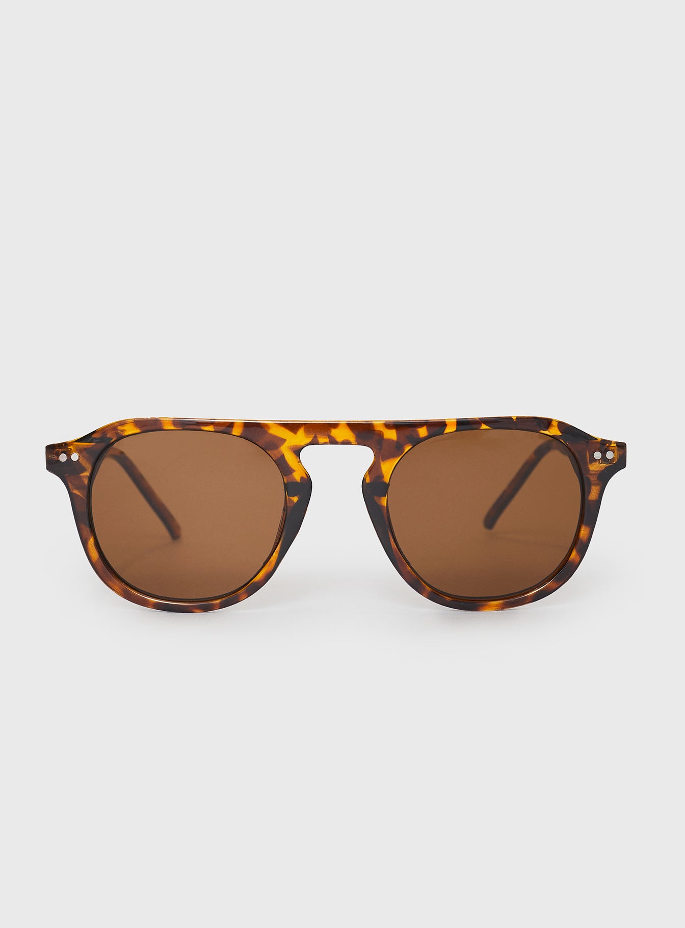 Alternative view of Matilda Sunglasses Tort
