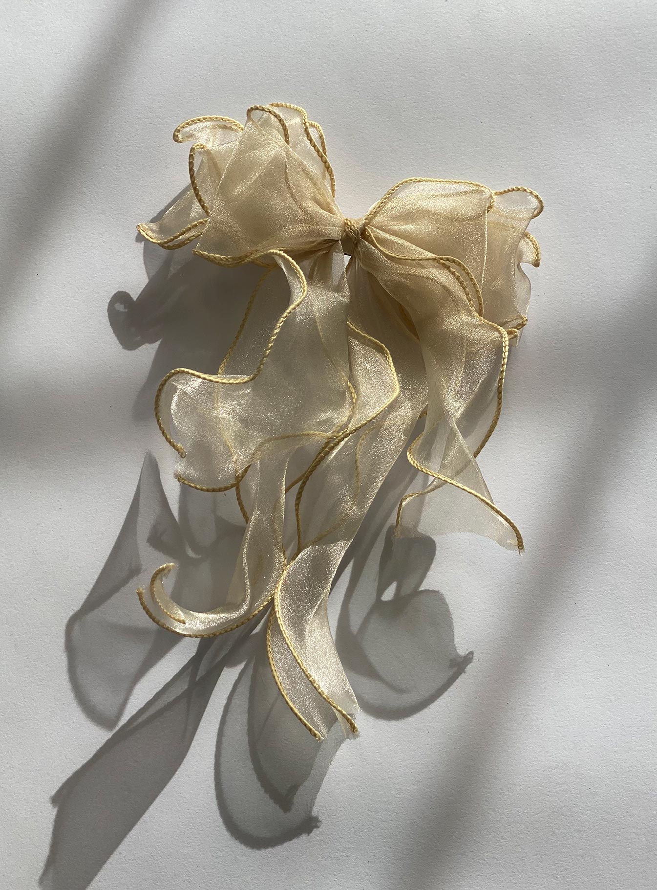 Alternative view of Linney Hair Bow Beige