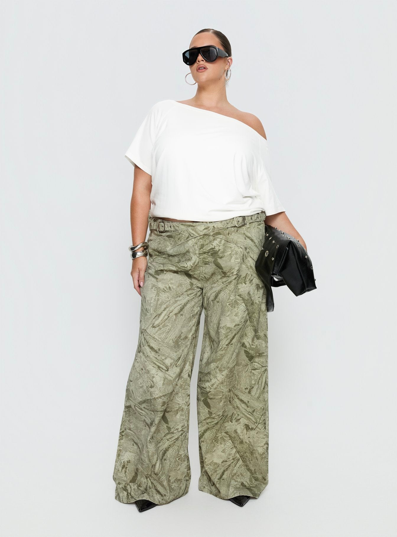 Mckinley Mid Rise Wide Leg Jeans Camouflage Curve - Image 3