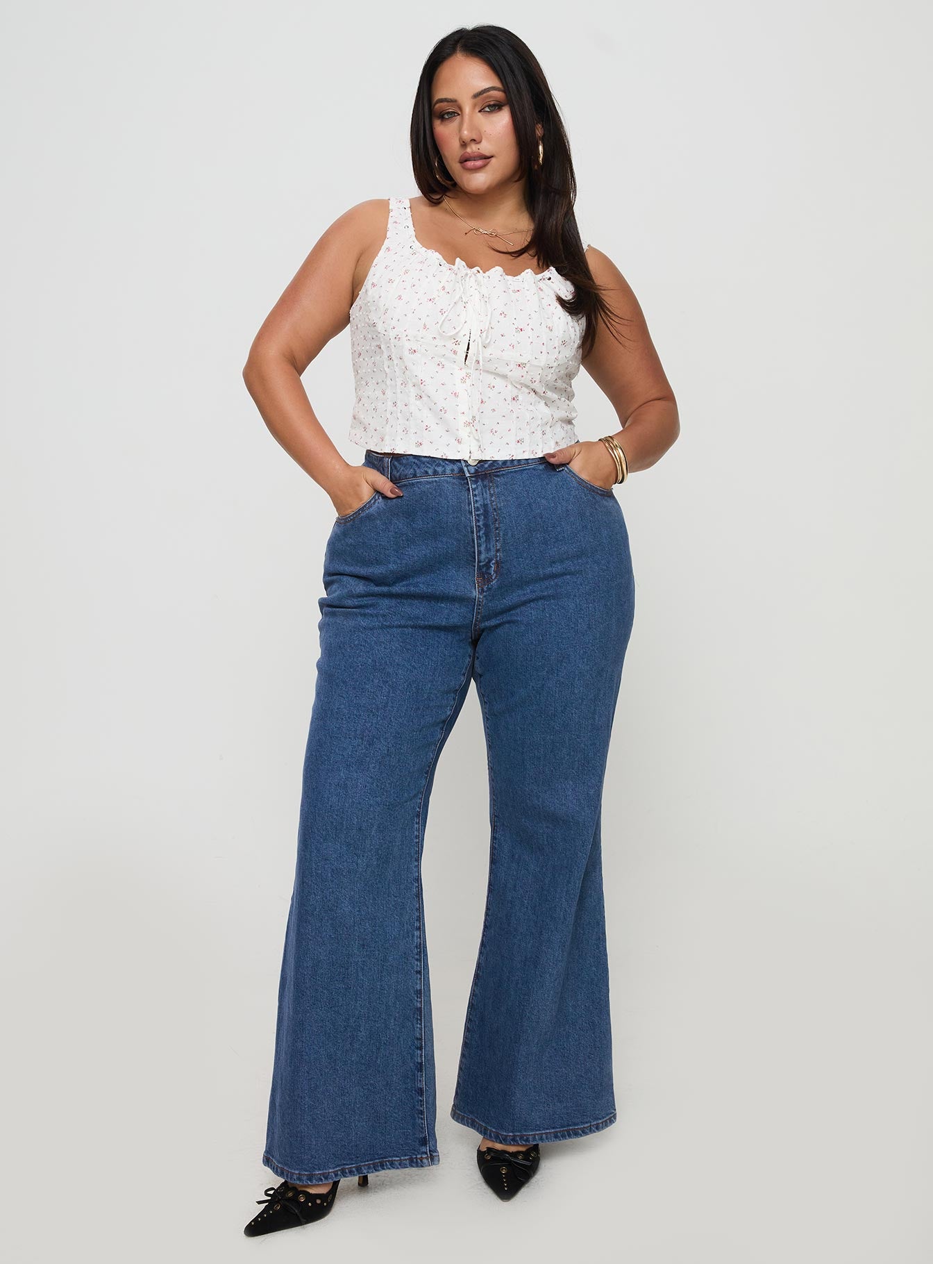 Alternative view of Lucille High Rise Flared Jeans Mid Wash Curve
