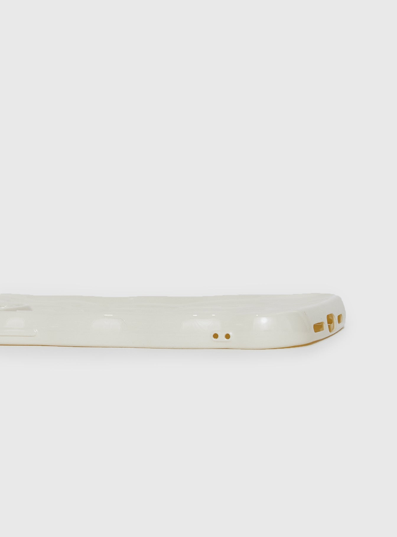 Alternative view of Meliora Iphone Case Cream