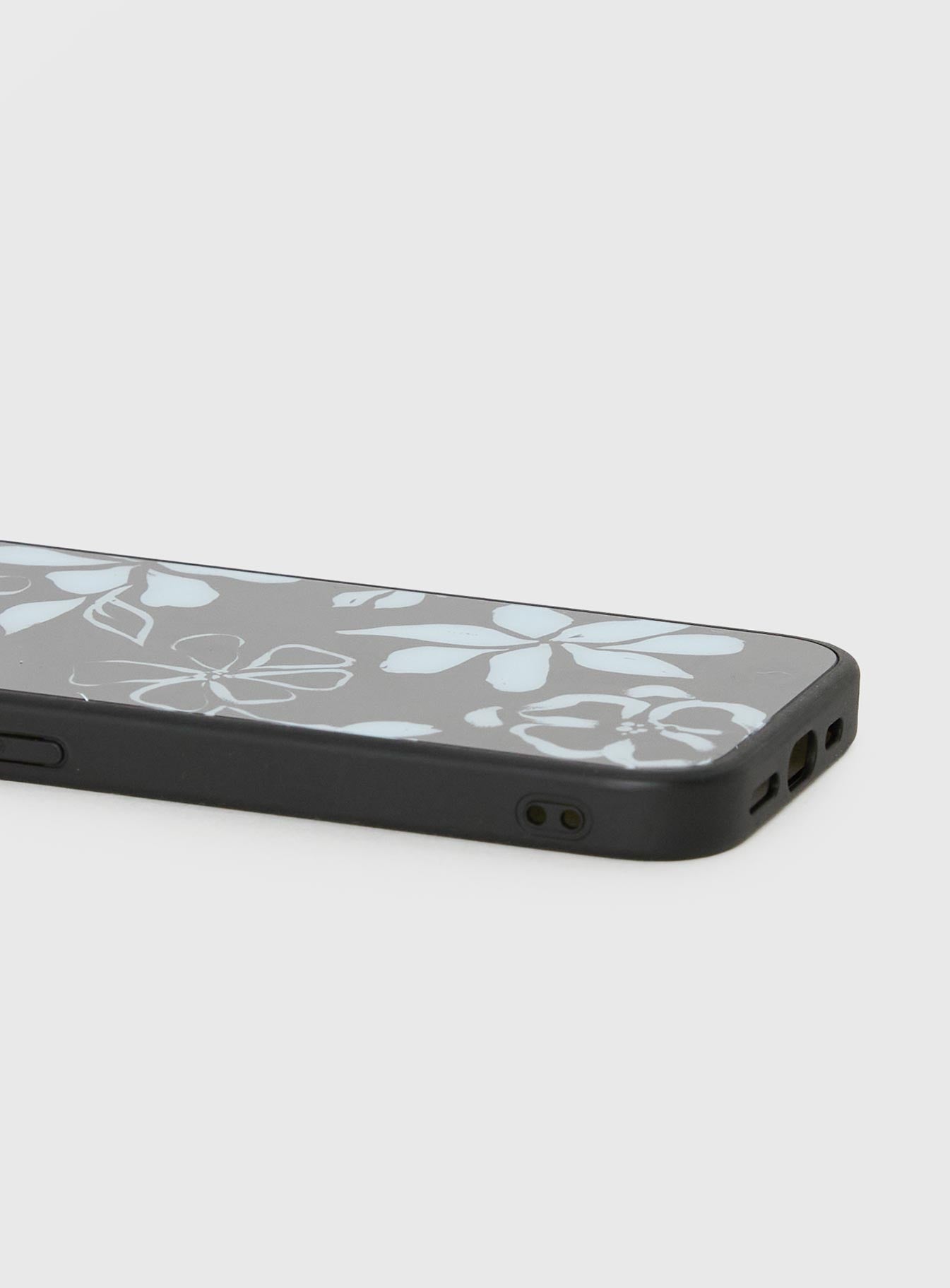 Alternative view of Aquamarine Iphone Case Multi