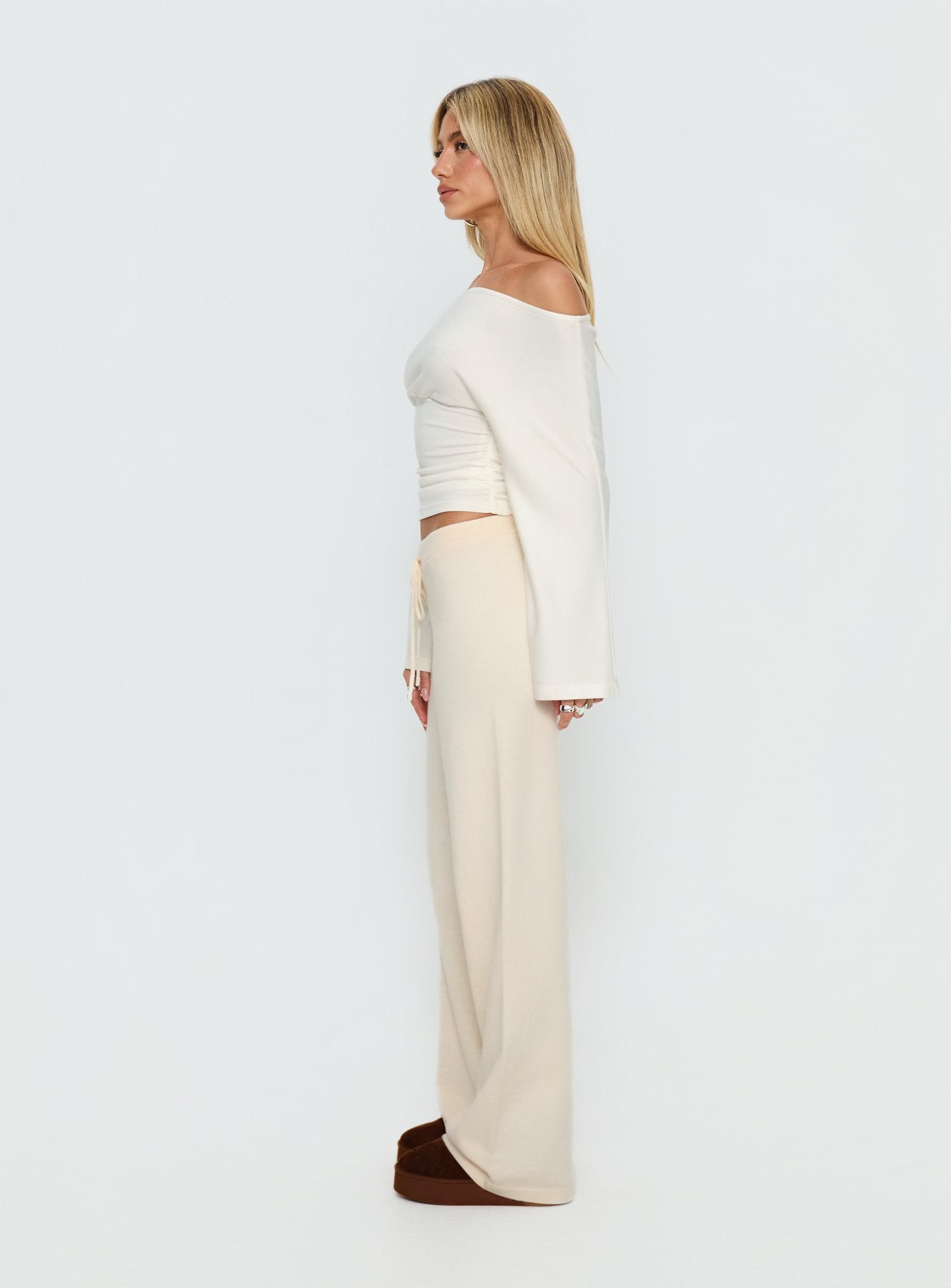 Felisha Low Waist Knit Pants White - Image 4