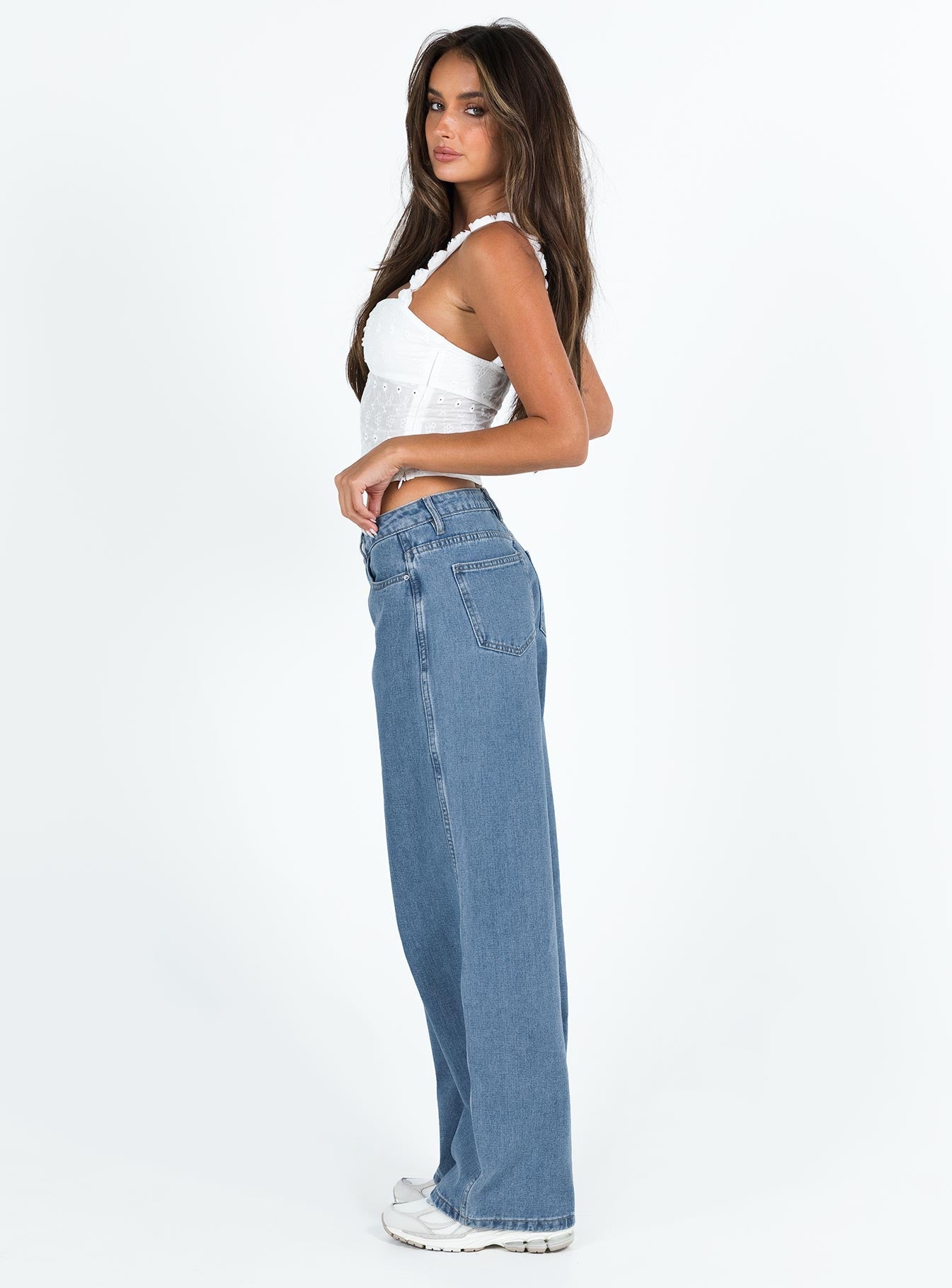 Maryanne Mid Rise Relaxed Jeans Mid Wash Denim - Image 4