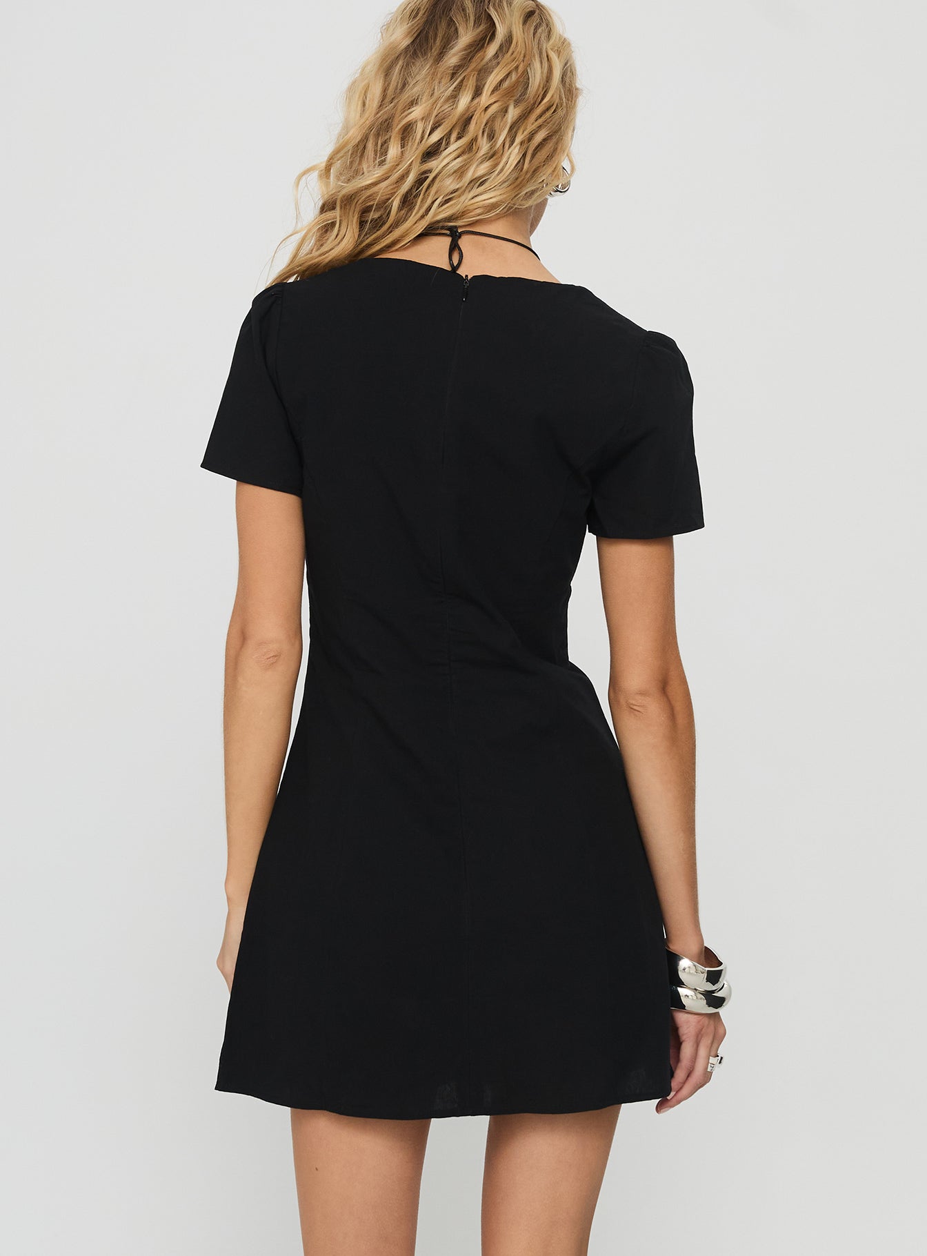 Loveliness Playsuit Black Petite - Image 4