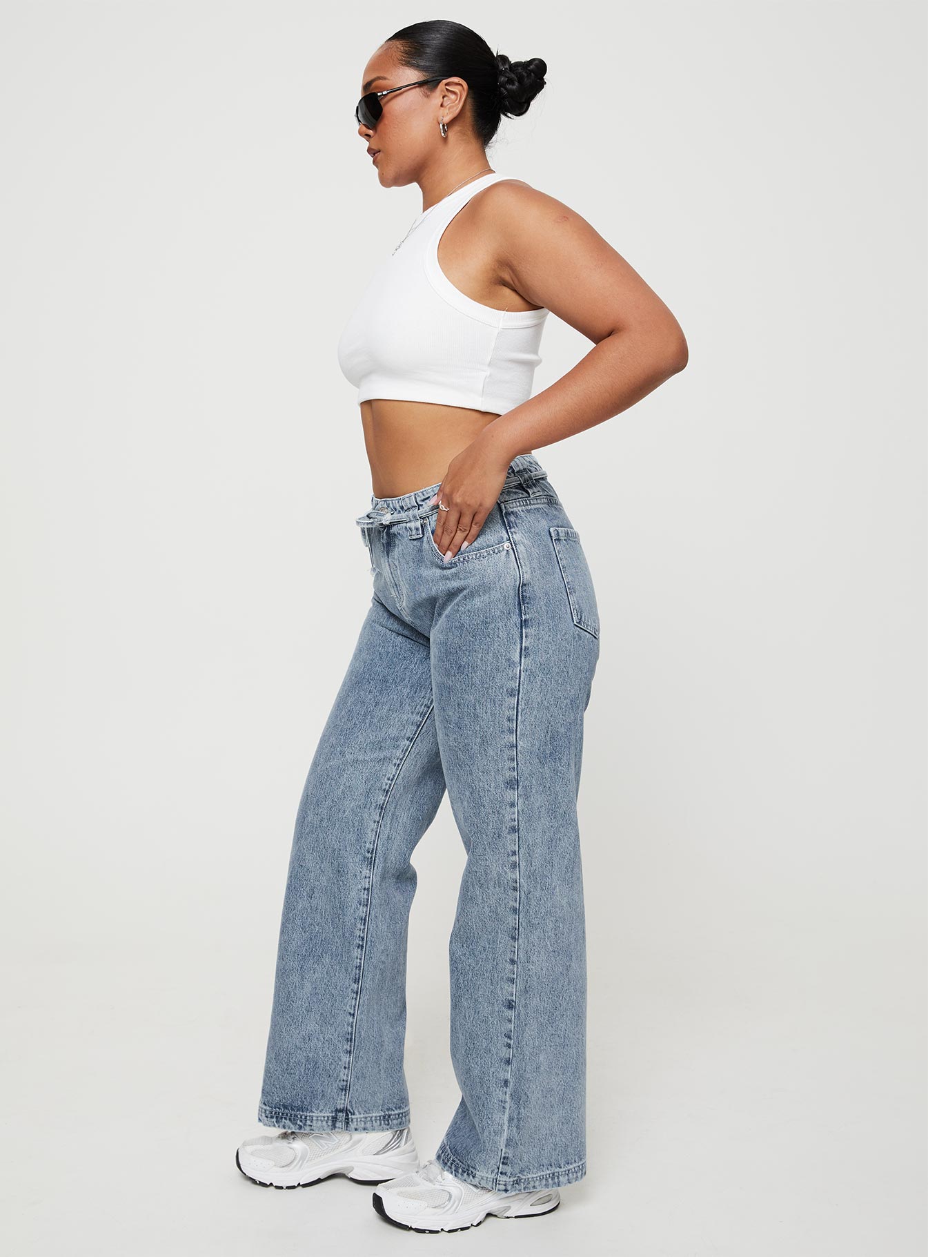 Pemberton High Rise Straight Leg Jeans Mid Wash Denim - Image 4