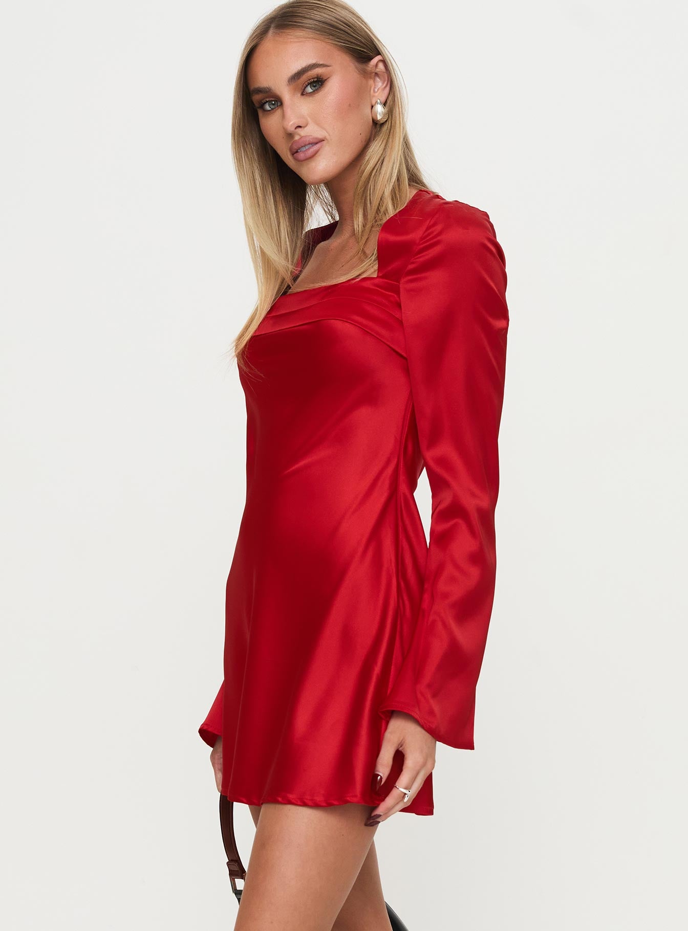 Phillipa Long Sleeve Mini Dress Red - Image 4
