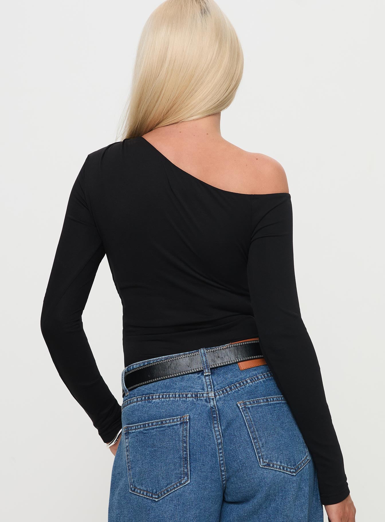 Miyako Long Sleeve Bodysuit Black - Image 4