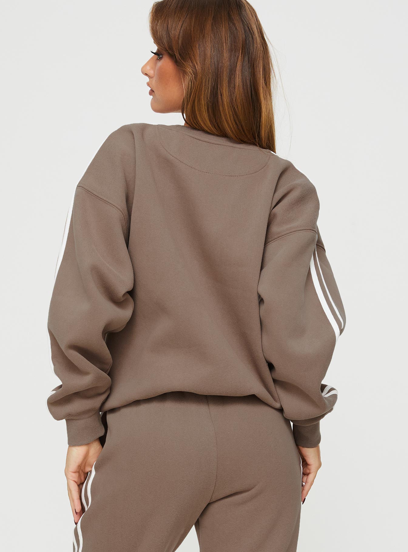 Princess Polly Crew Neck Sweatshirt Stripe Taupe / White - Image 5