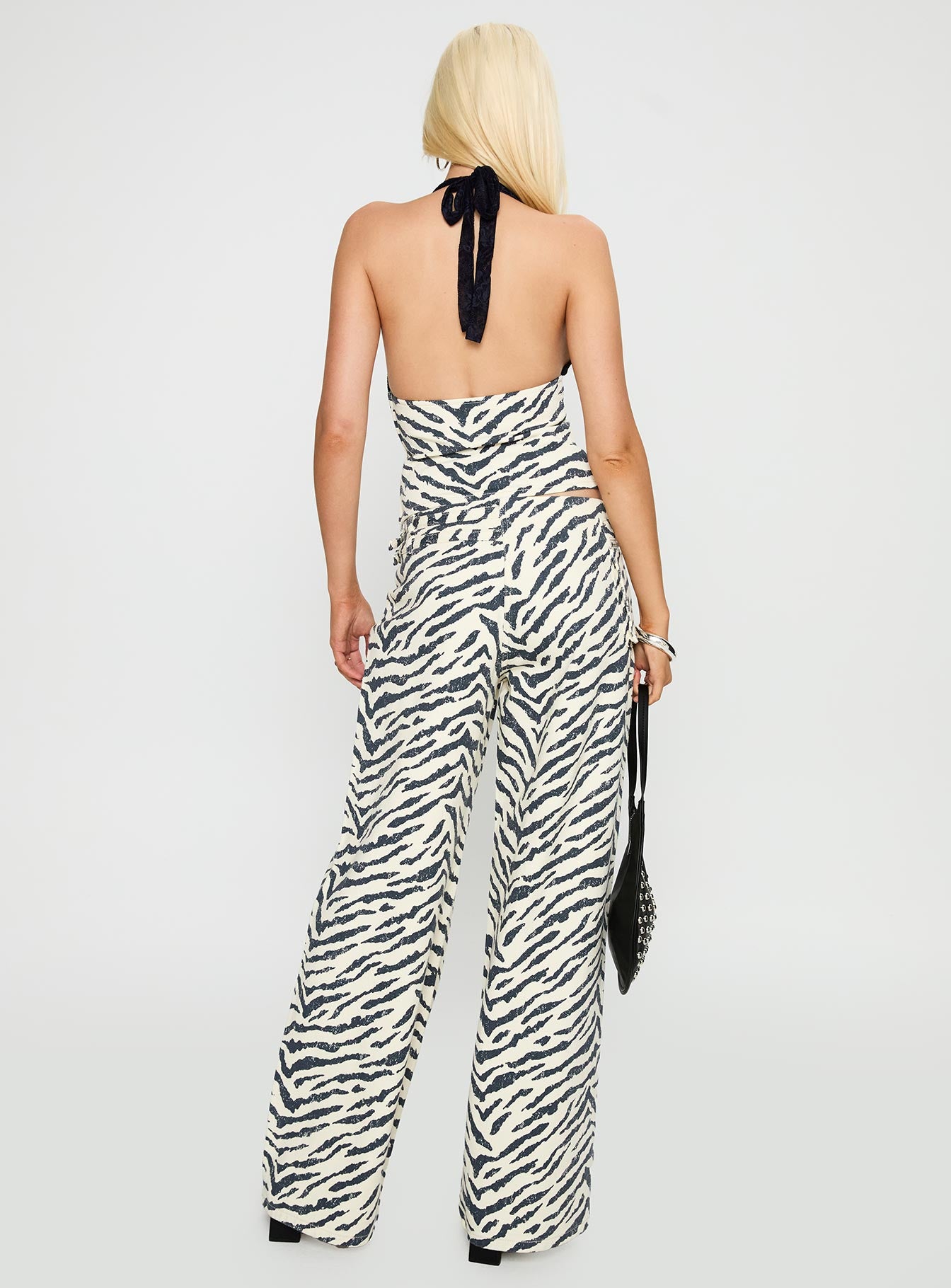 Paltrow Mid Rise Wide Leg Cargo Jeans Zebra - Image 5