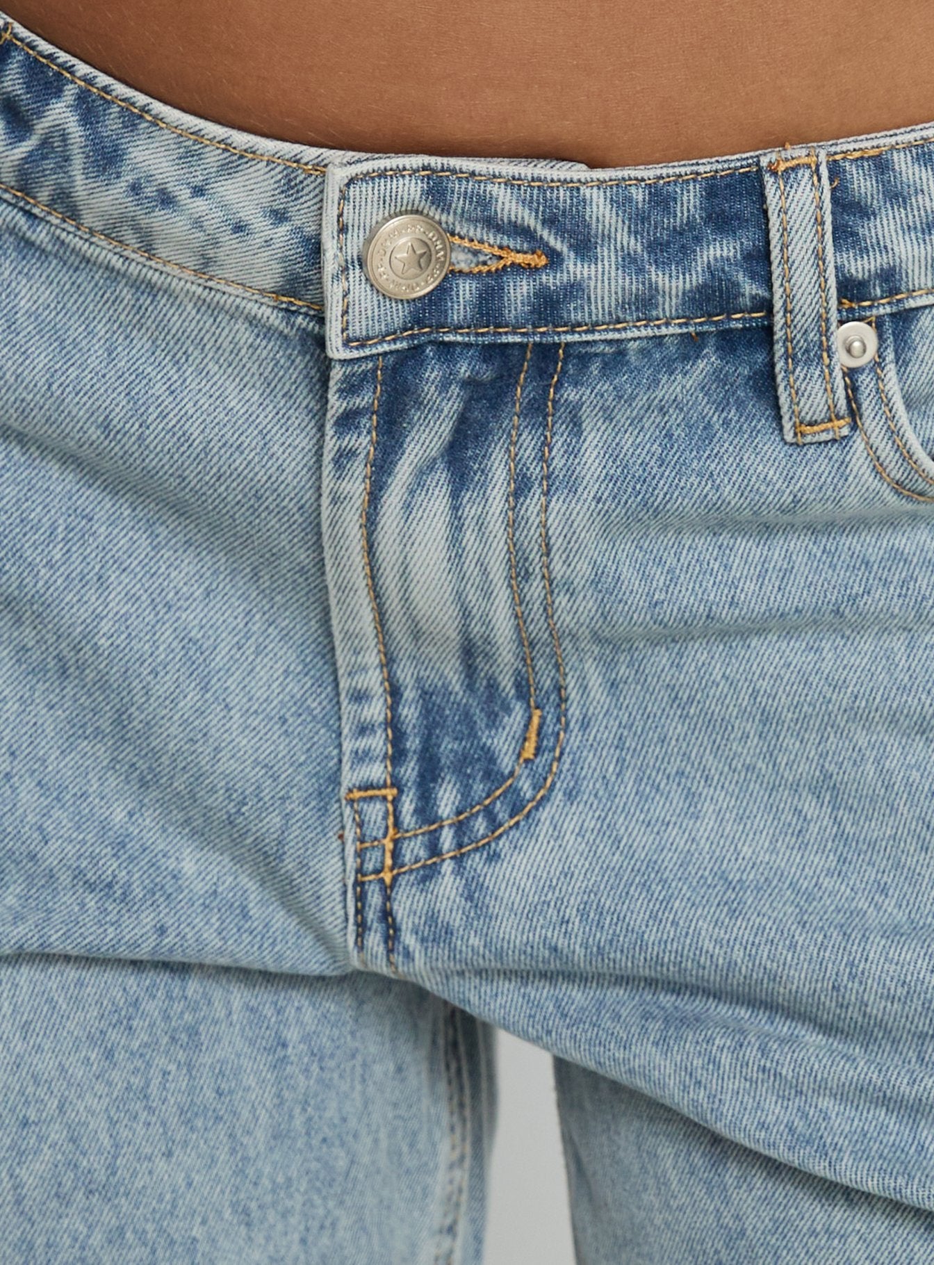 Cult Classic Longline Denim Shorts Light Blue Wash - Image 6