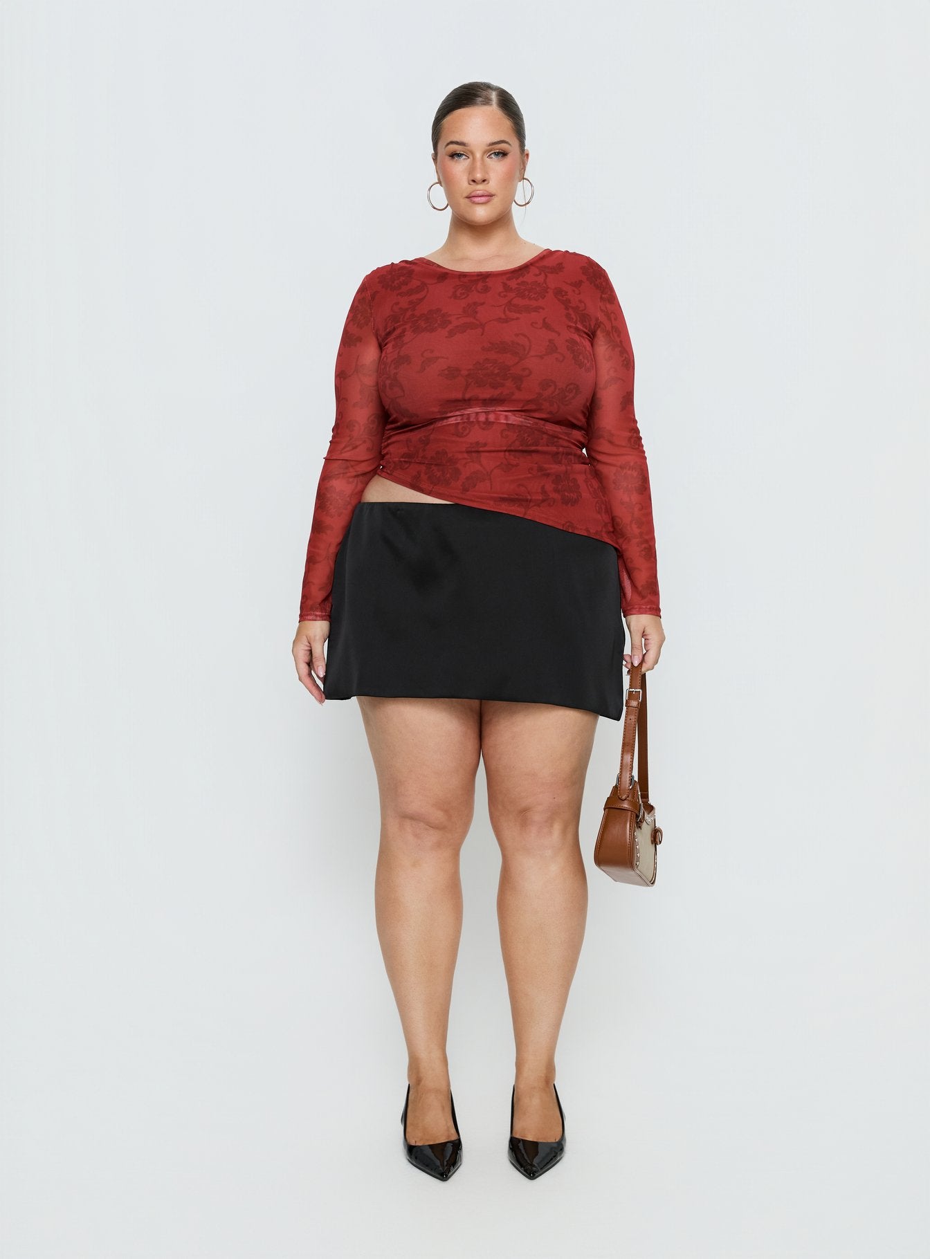 Nadya Satin Tailored Mini Skirt Black Curve - Image 7