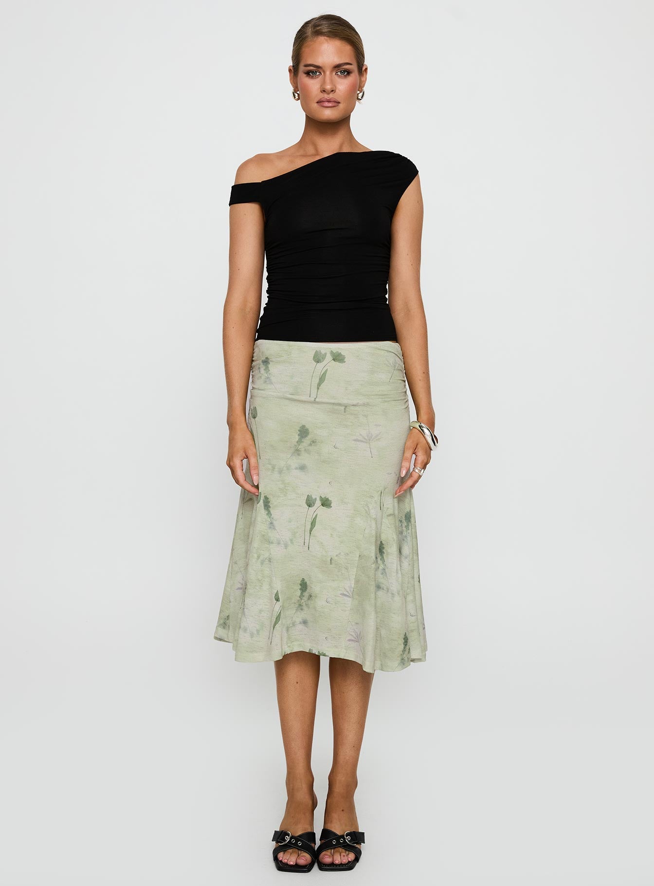 Lewish Low Rise Midi Skirt Green Floral - Image 6
