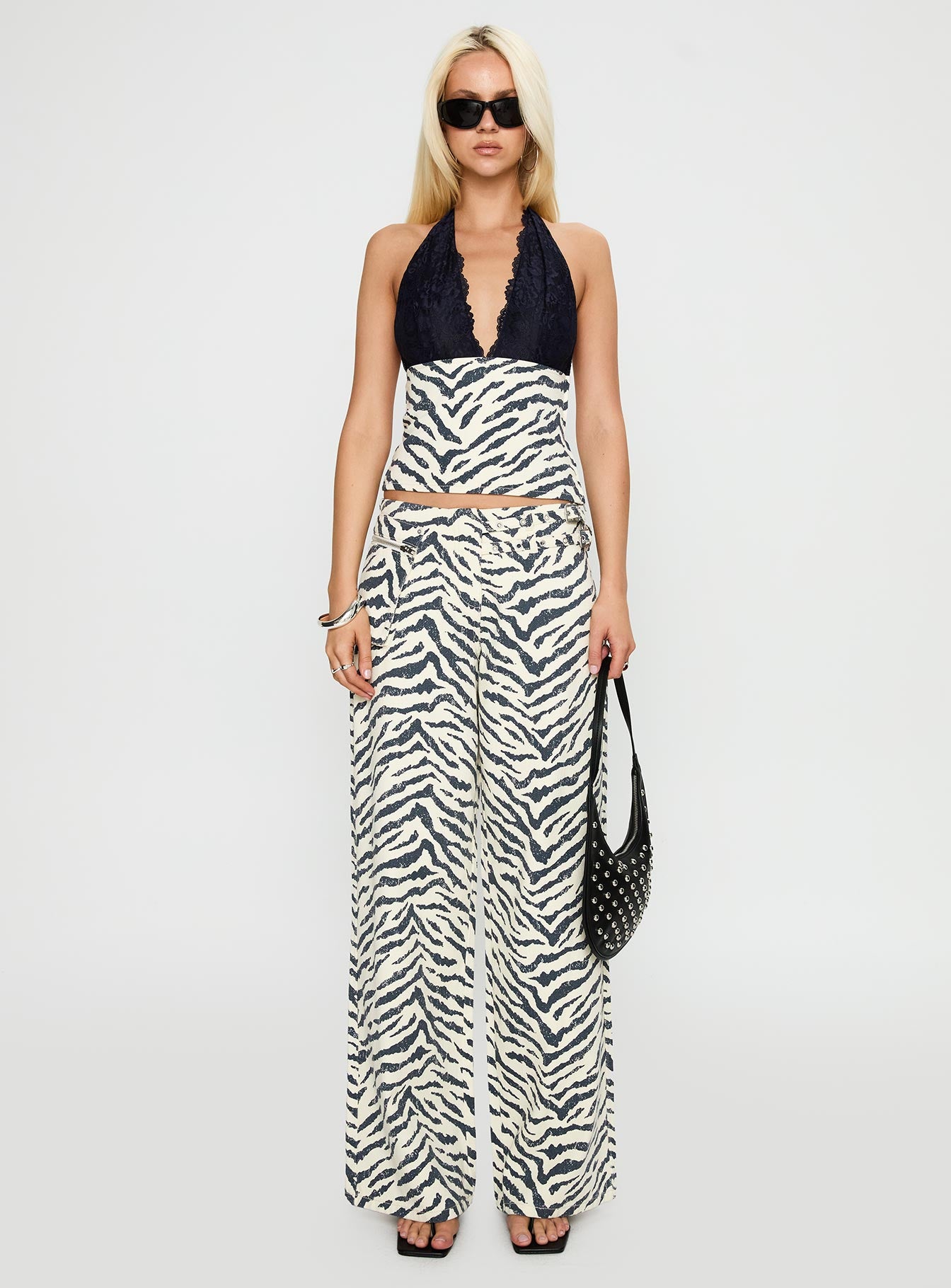Paltrow Mid Rise Wide Leg Cargo Jeans Zebra - Image 7