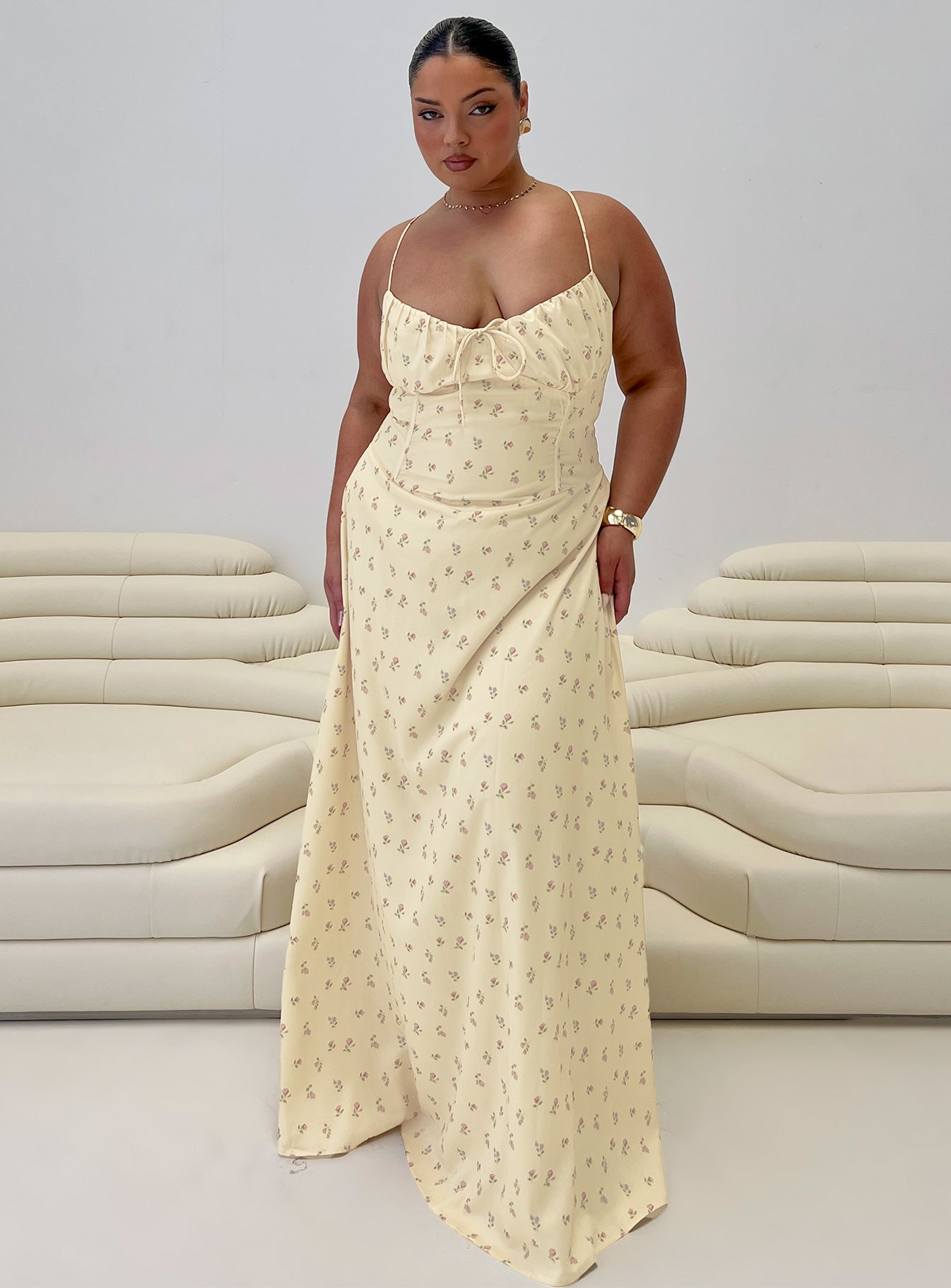 Members Only Maxi Dress Yellow Floral Curve - Image 8