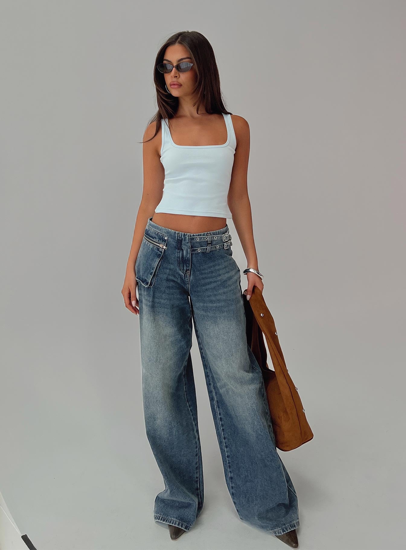 Paltrow Mid Rise Wide Leg Cargo Jeans Mid Blue Wash - Image 9