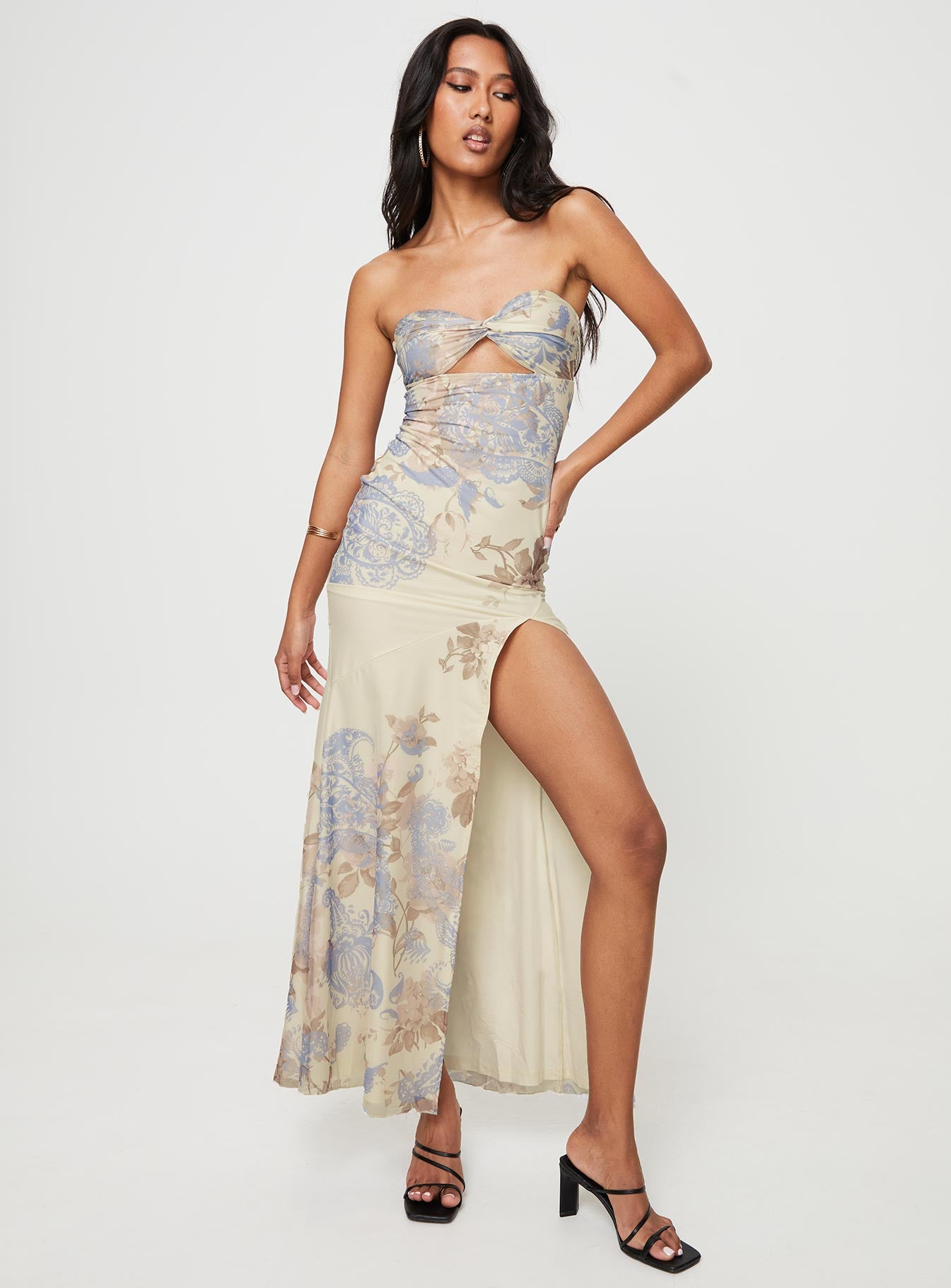 Alternative view of Kyanne High Split Maxi Dress Cream Multi
