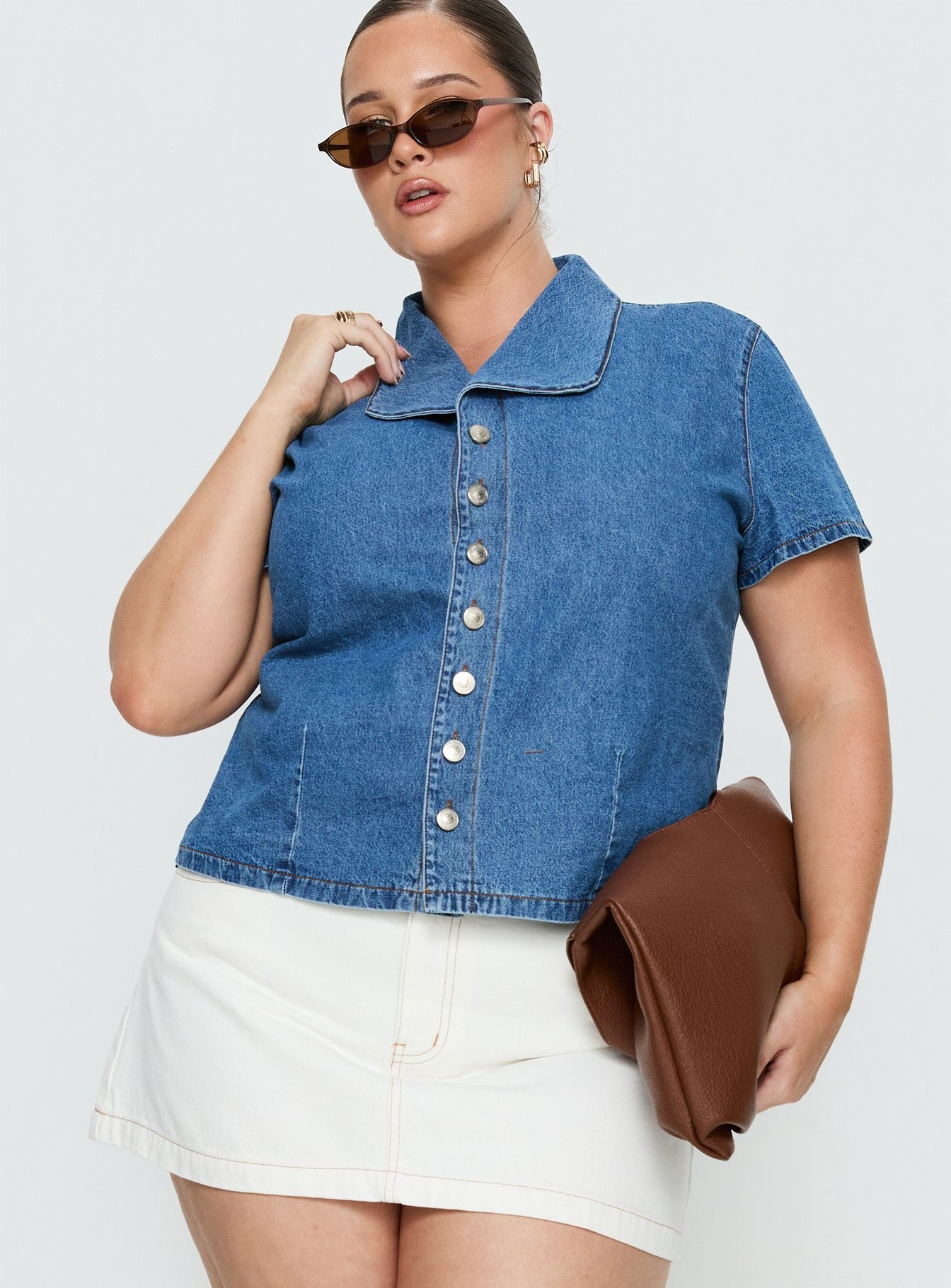 Alternative view of Ellix Button Up Top Blue Denim Curve