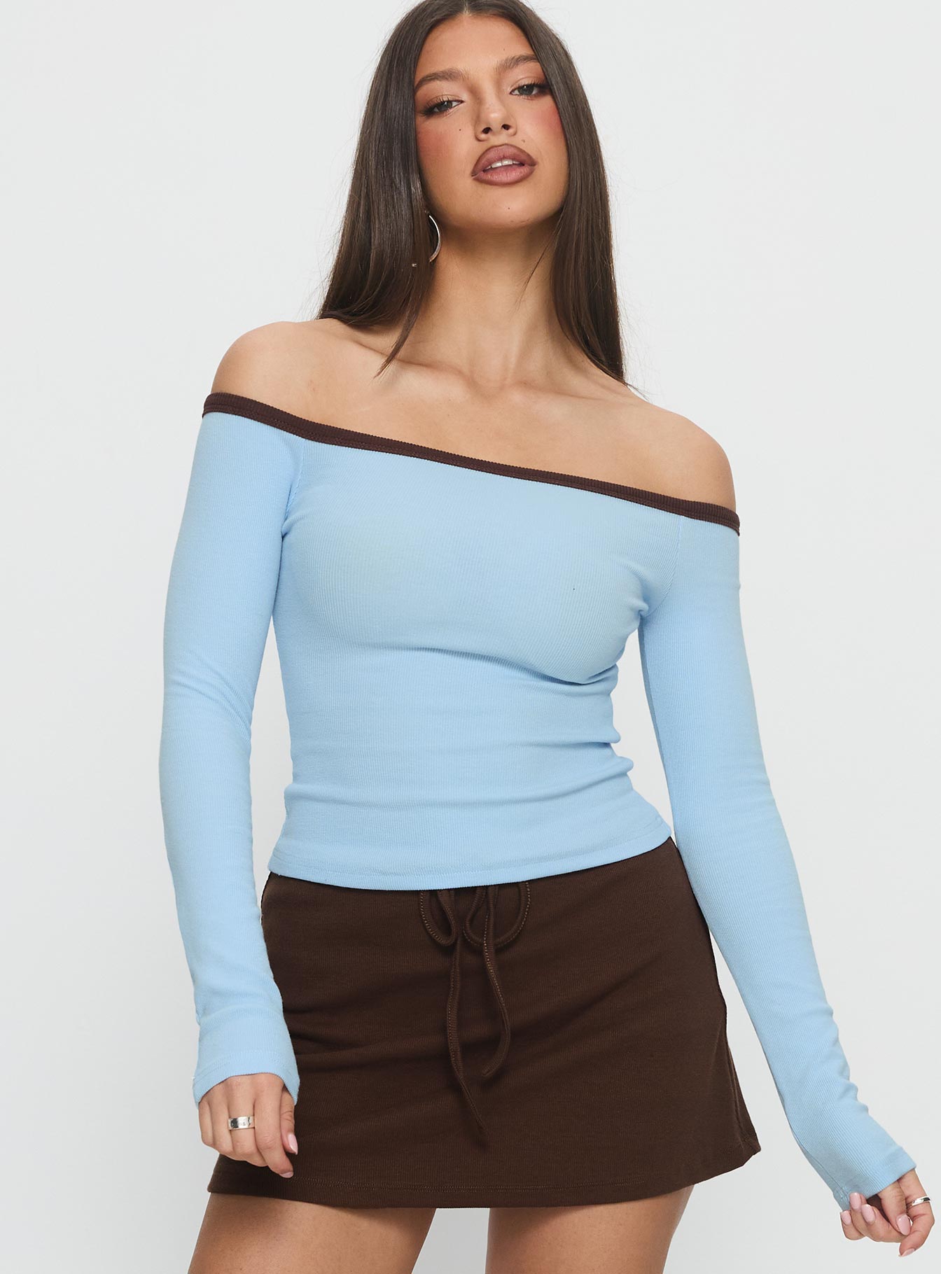 Alternative view of Baseline Off Shoulder Top Blue / Brown