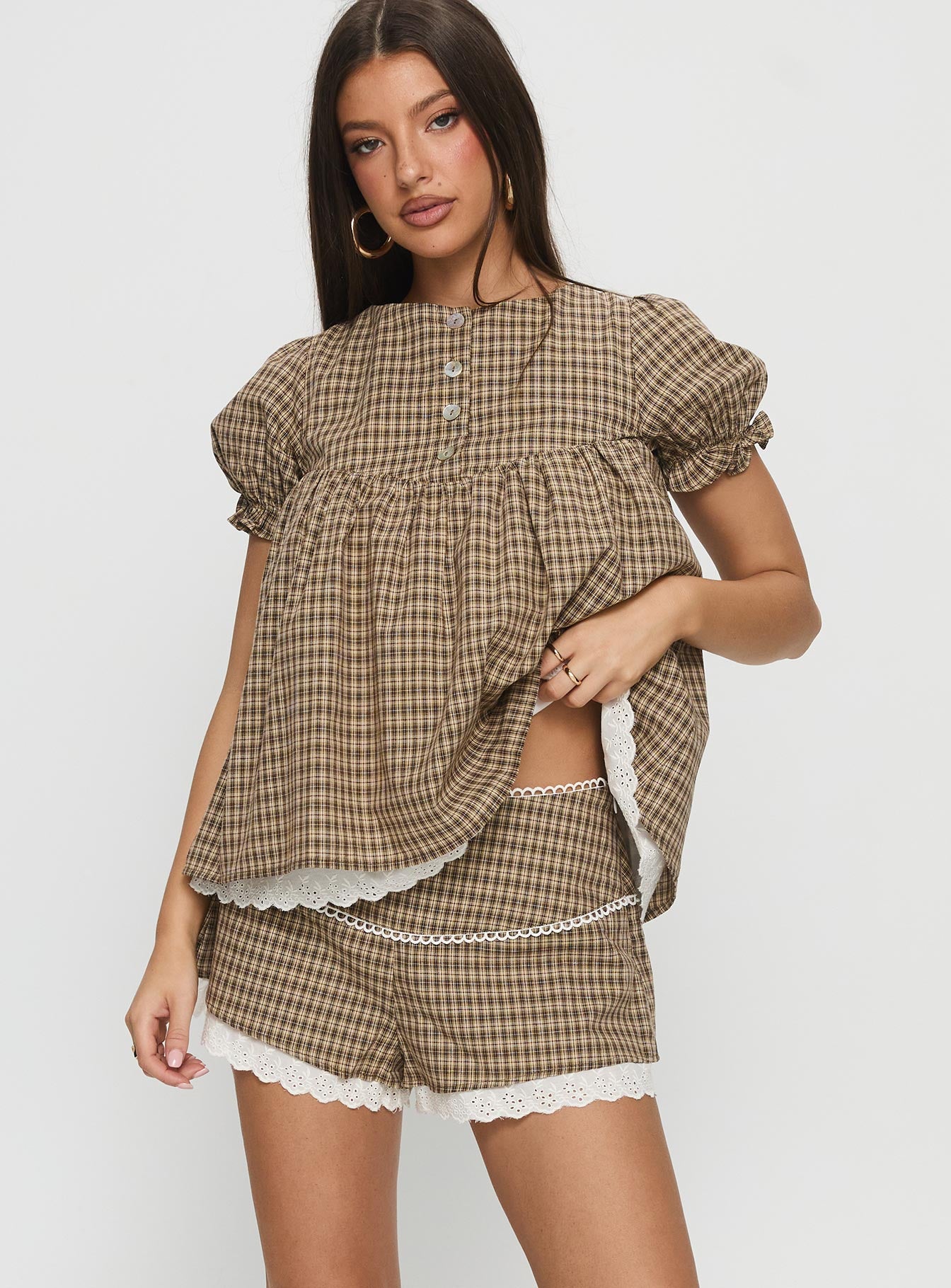 Alternative view of Chandelier Mini Lace Trim Shorts Brown Check