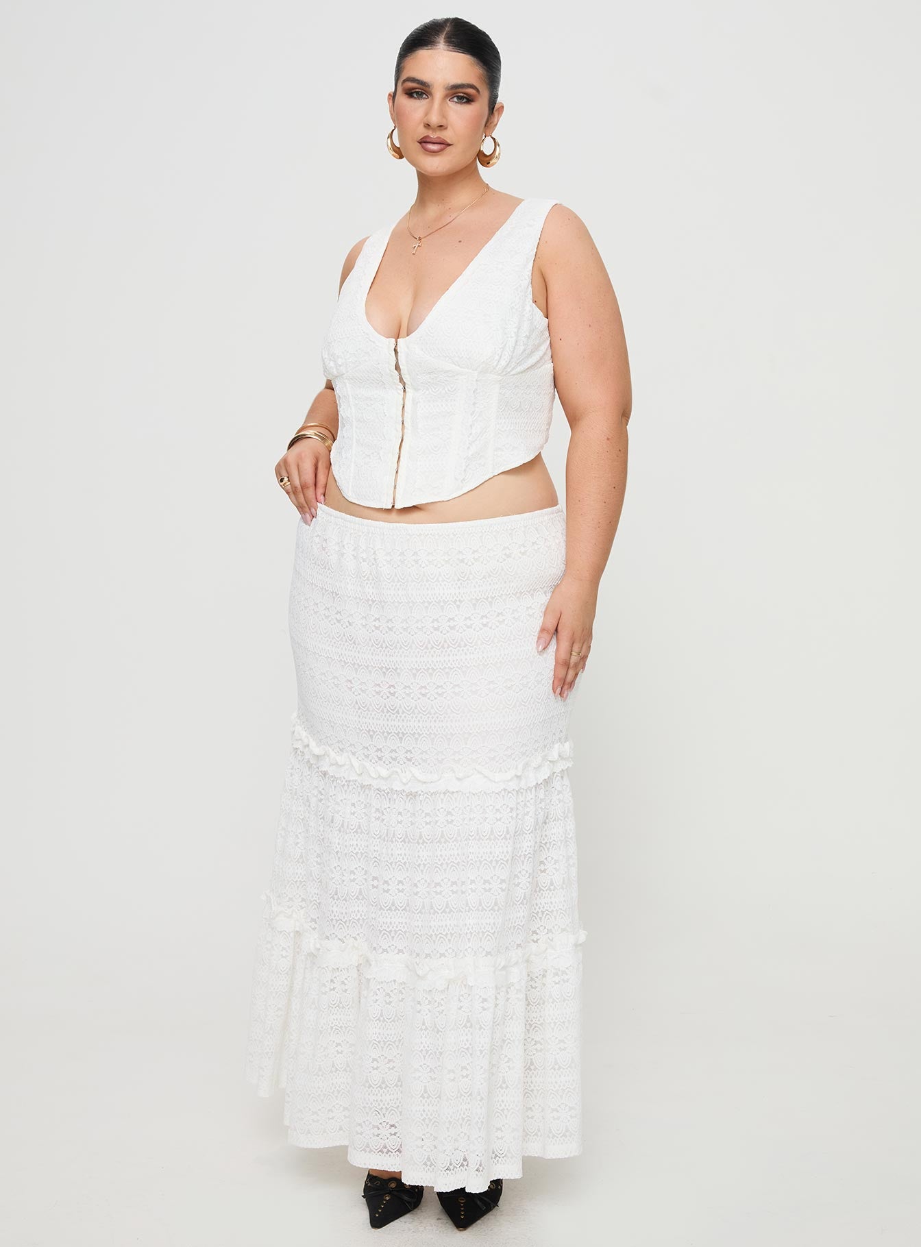 Alternative view of Buttacupe Lace Maxi Skirt White Curve