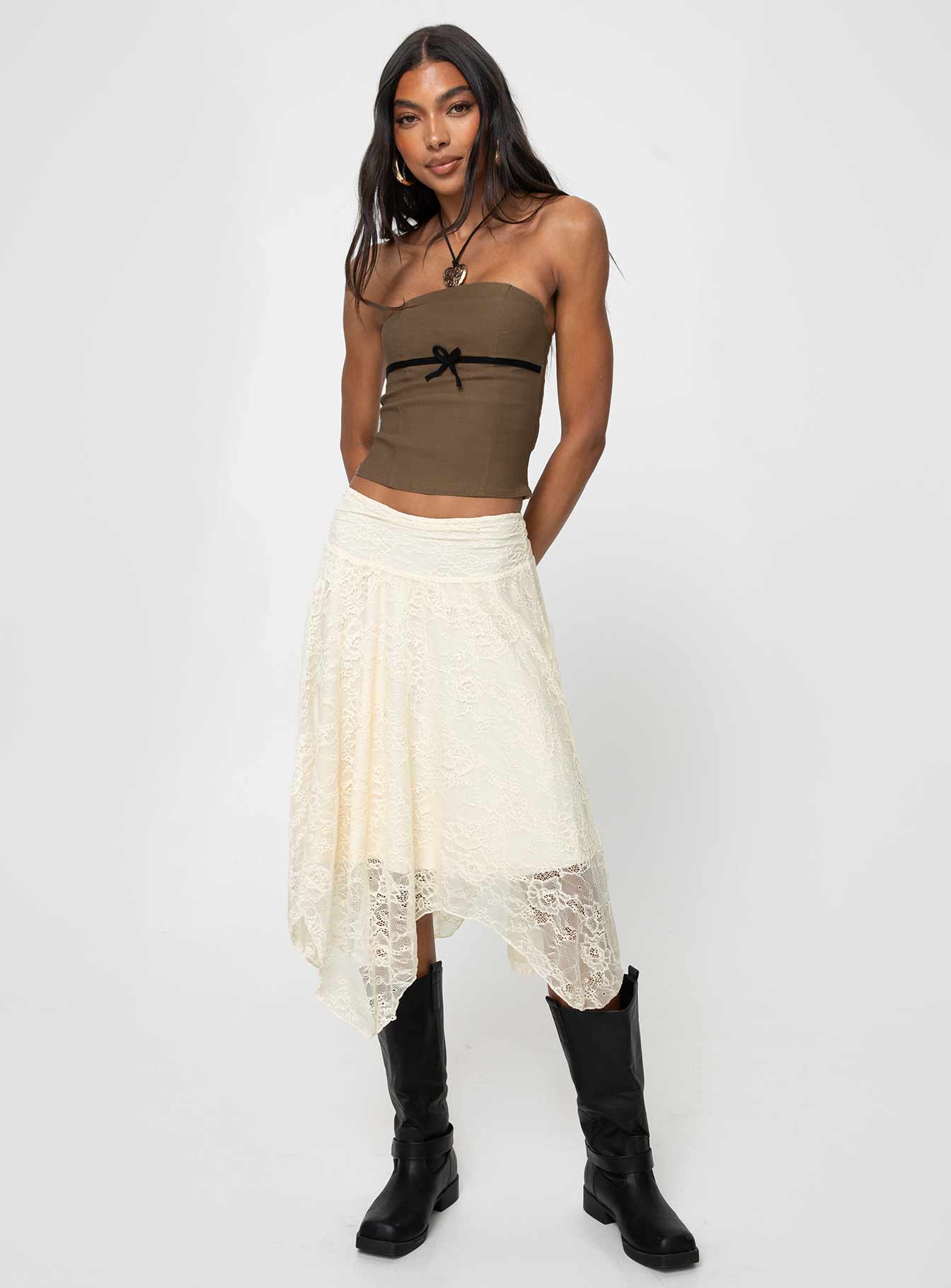 Alternative view of Enslee Midi Skirt Cream