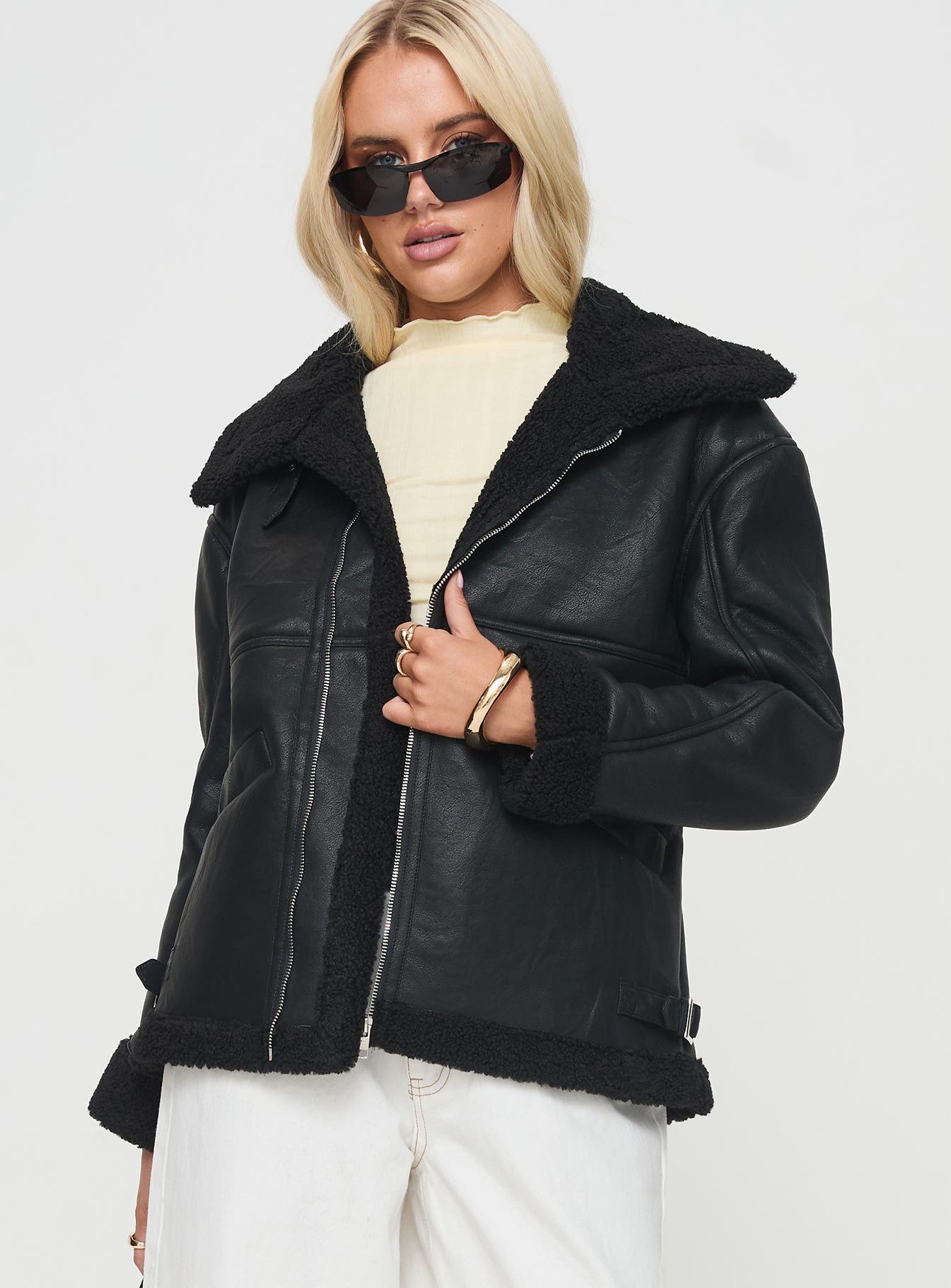 Alternative view of Jadu Shearling Jacket Black