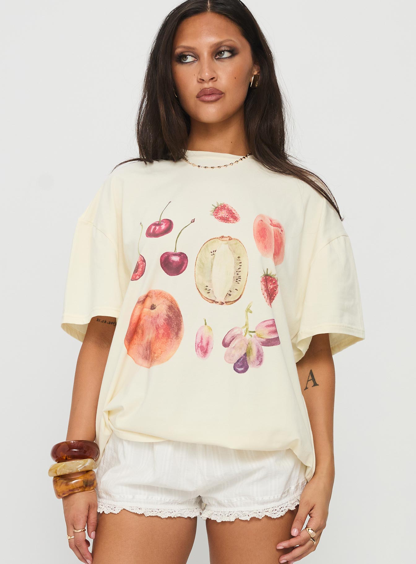 Alternative view of Farmer's Pick Oversized Graphic Top Cream
