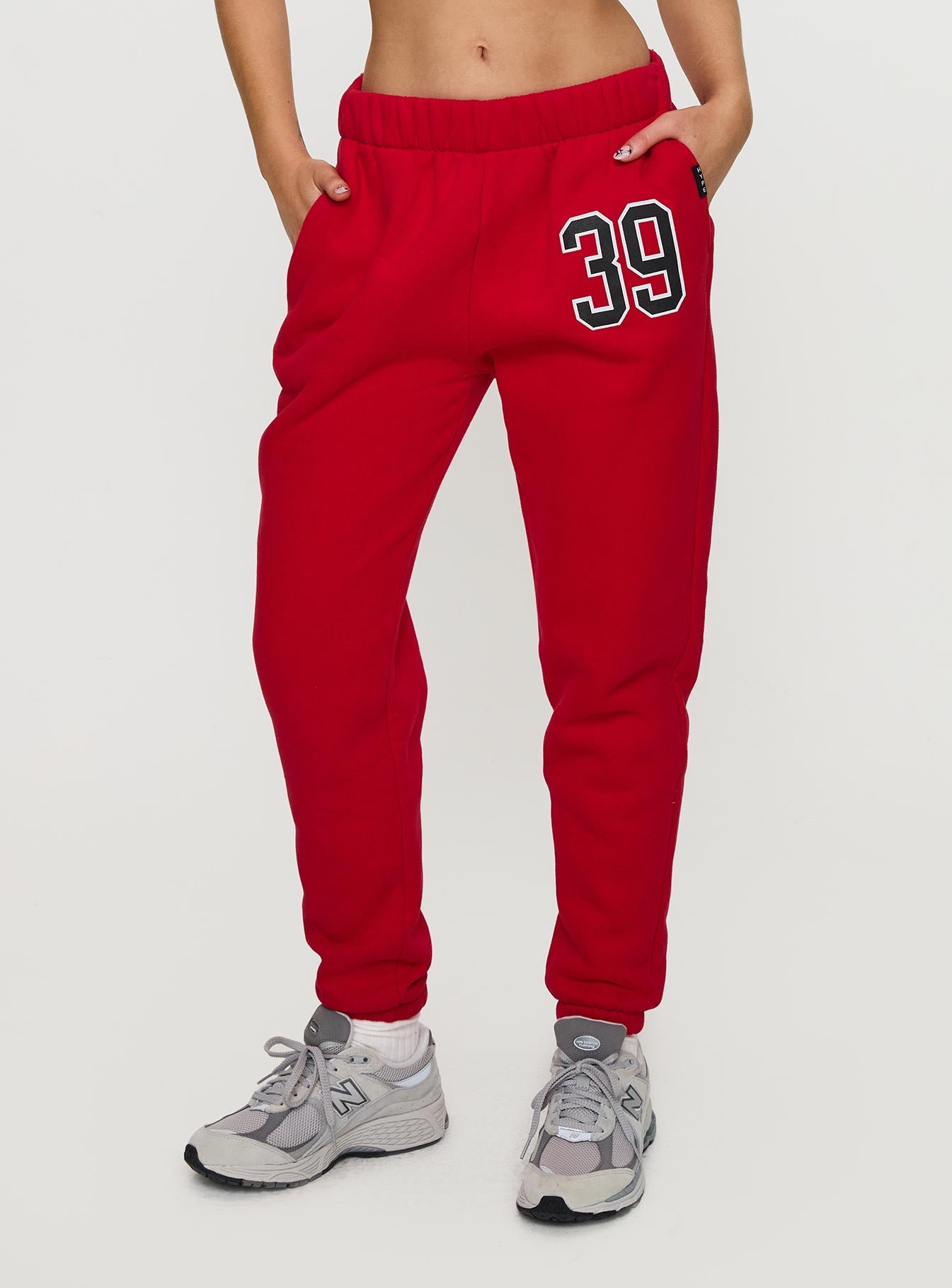 Alternative view of Bu Sweatpants Red