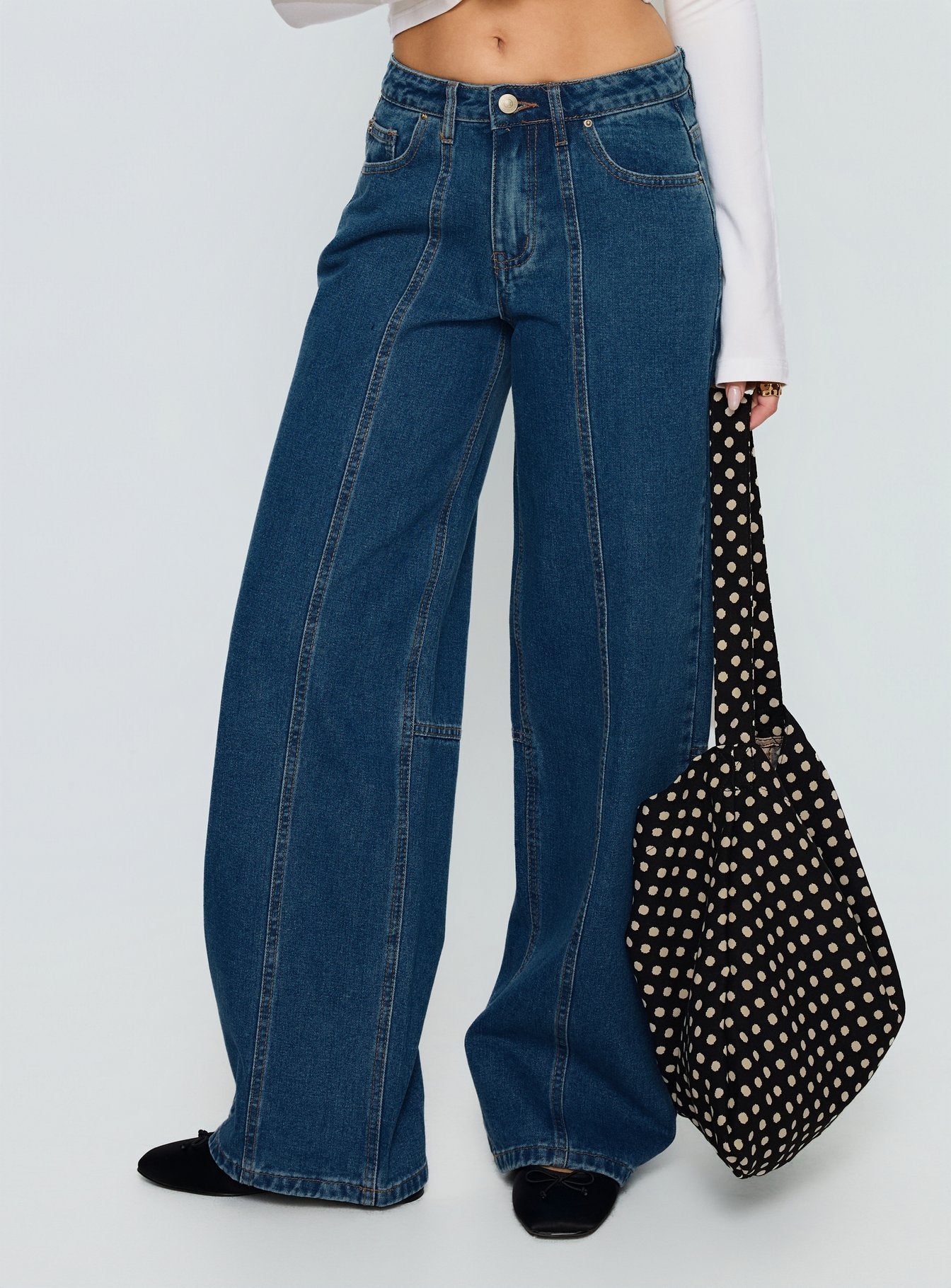 Alternative view of Lando Low Rise Straight Leg Jeans Mid Blue Wash