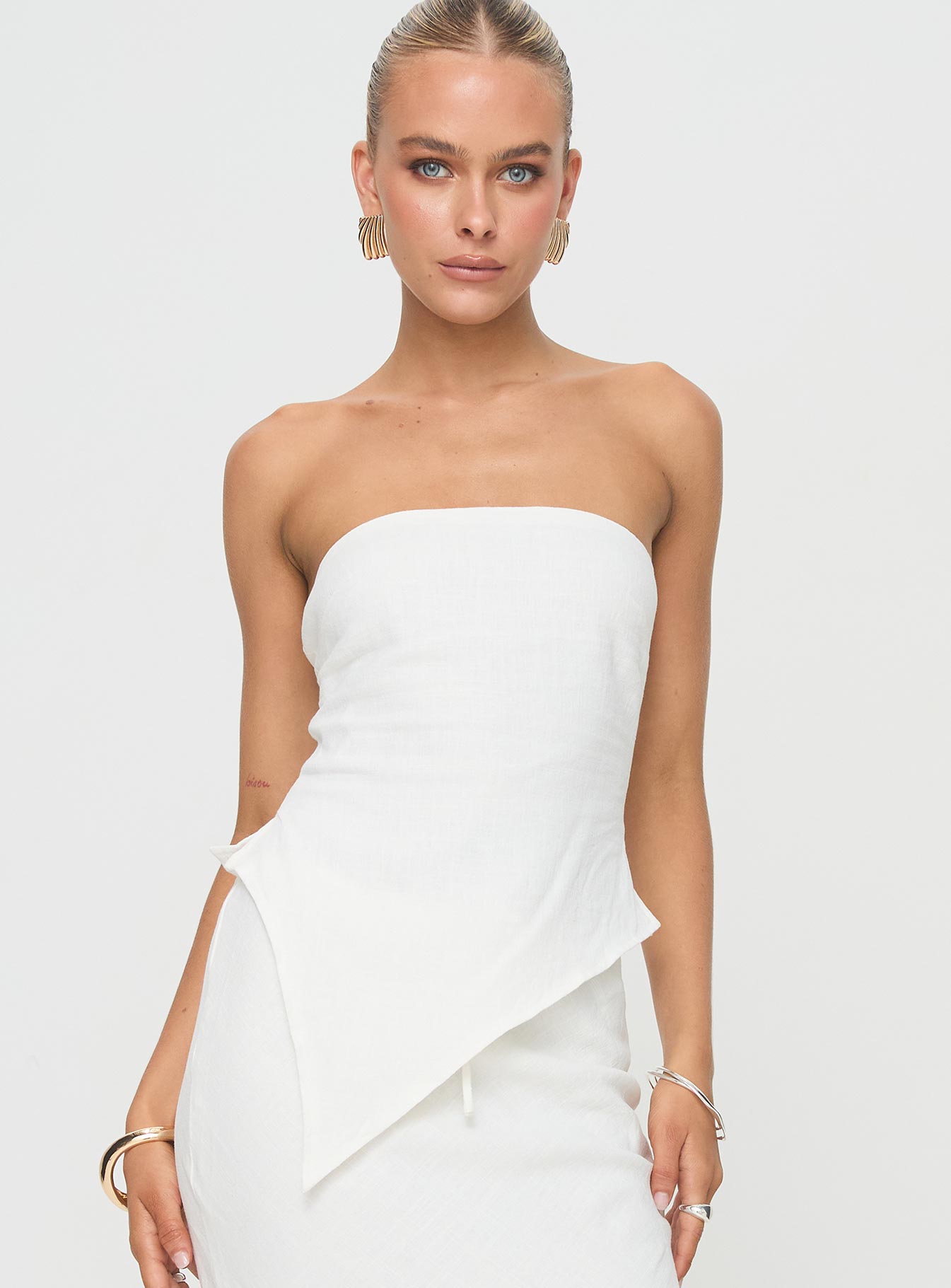 Birdie Asymmetric Linen Blend Top White - Image 3