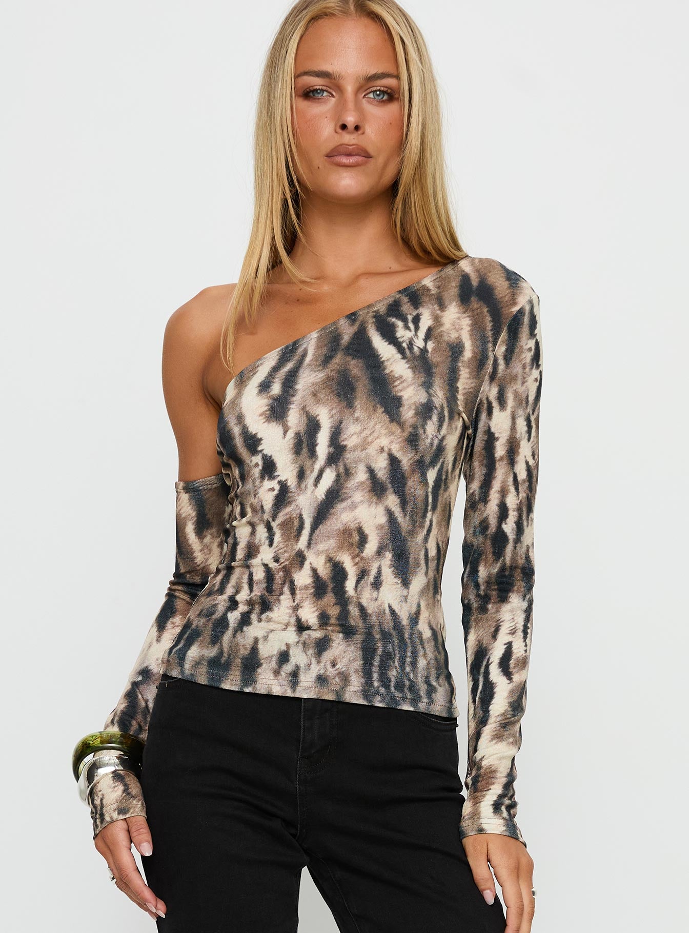 Alternative view of Evelene One Shoulder Long Sleeve Top Animal