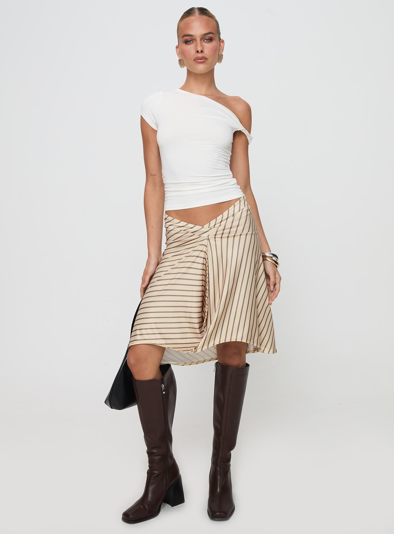 Alternative view of Esmeray Midi Skirt Diagonal Stripe Yellow