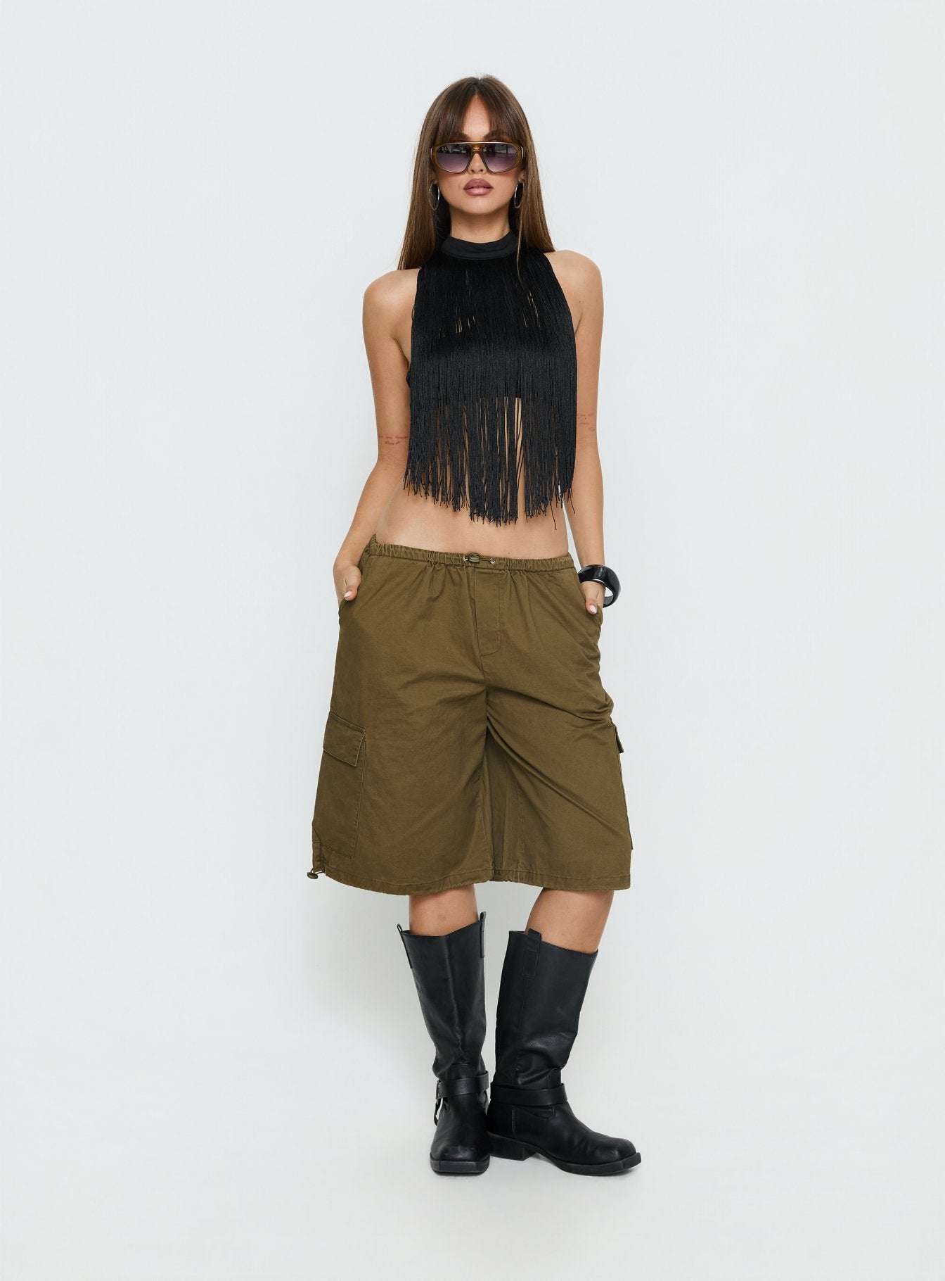 Alternative view of Allyza Baggy Cargo Shorts Olive