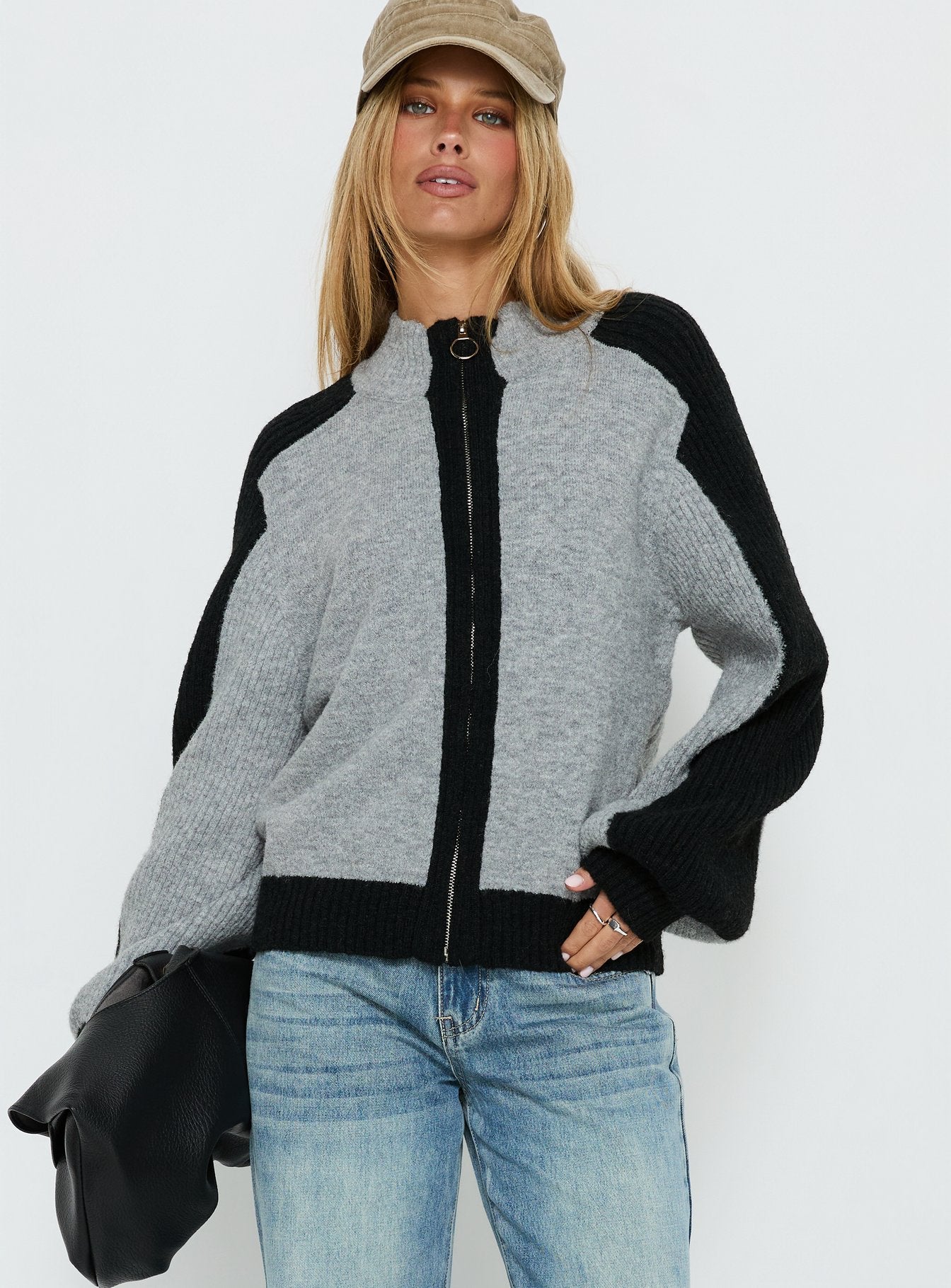 Alternative view of Asrar Jumper Grey / Black