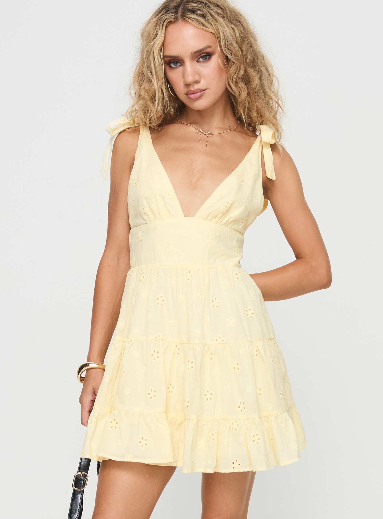 Alternative view of Galvis Mini Dress Lemon